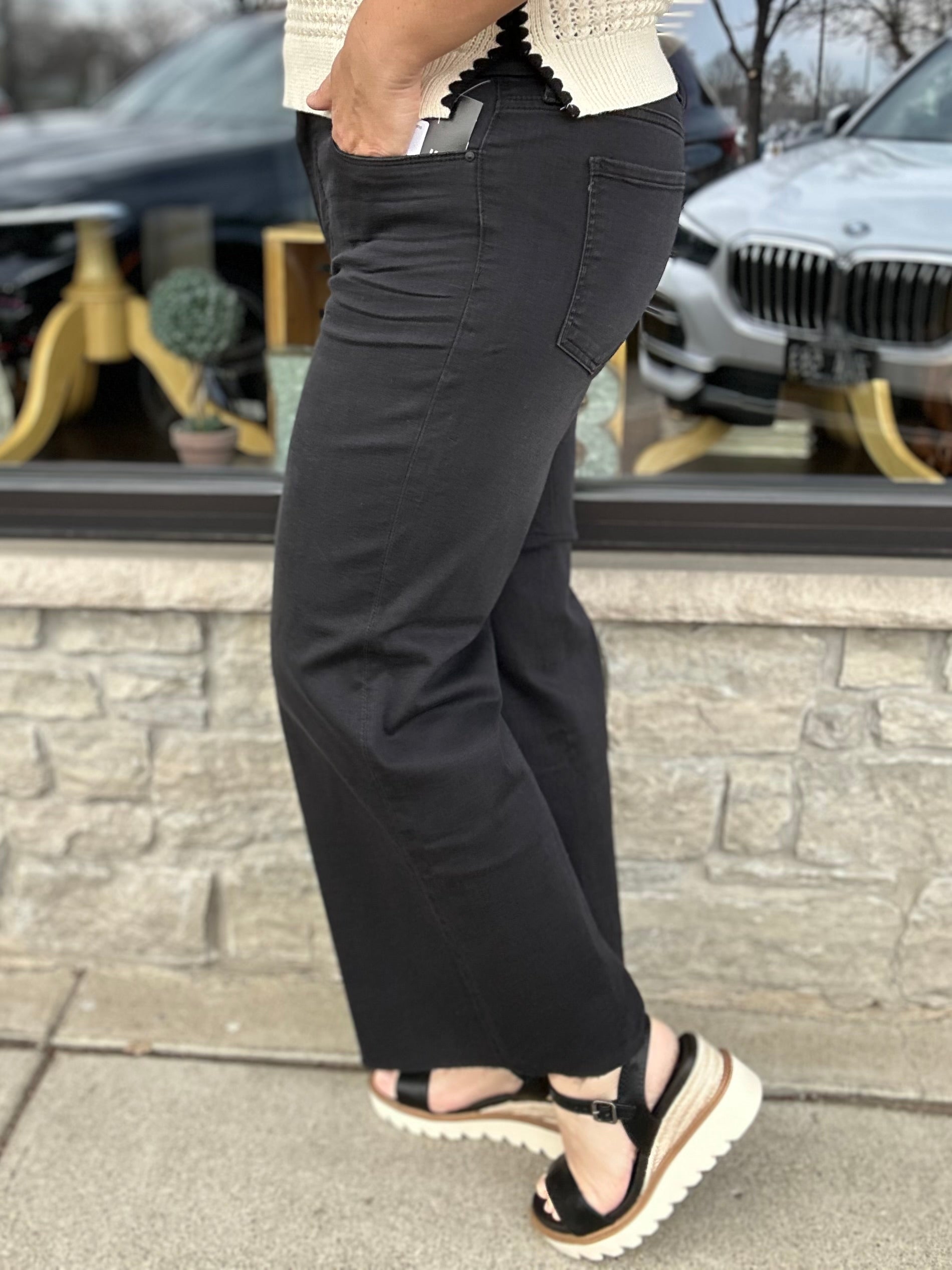Experiences Black Meg Jeans Bottom- Pants KUT FROM THE KLOTH