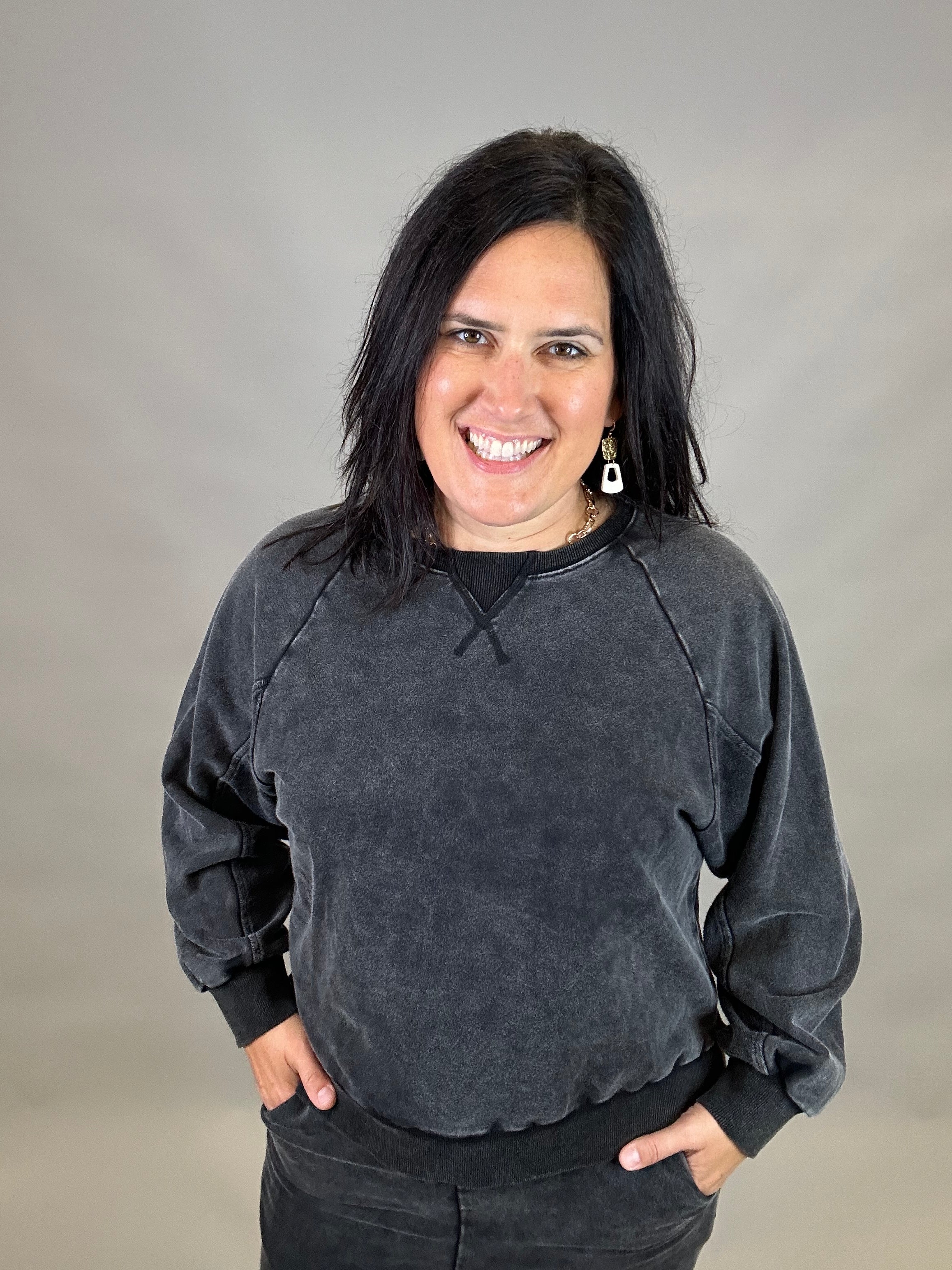 Washed Black Jogger Set Top - Sweatshirt JODIFL