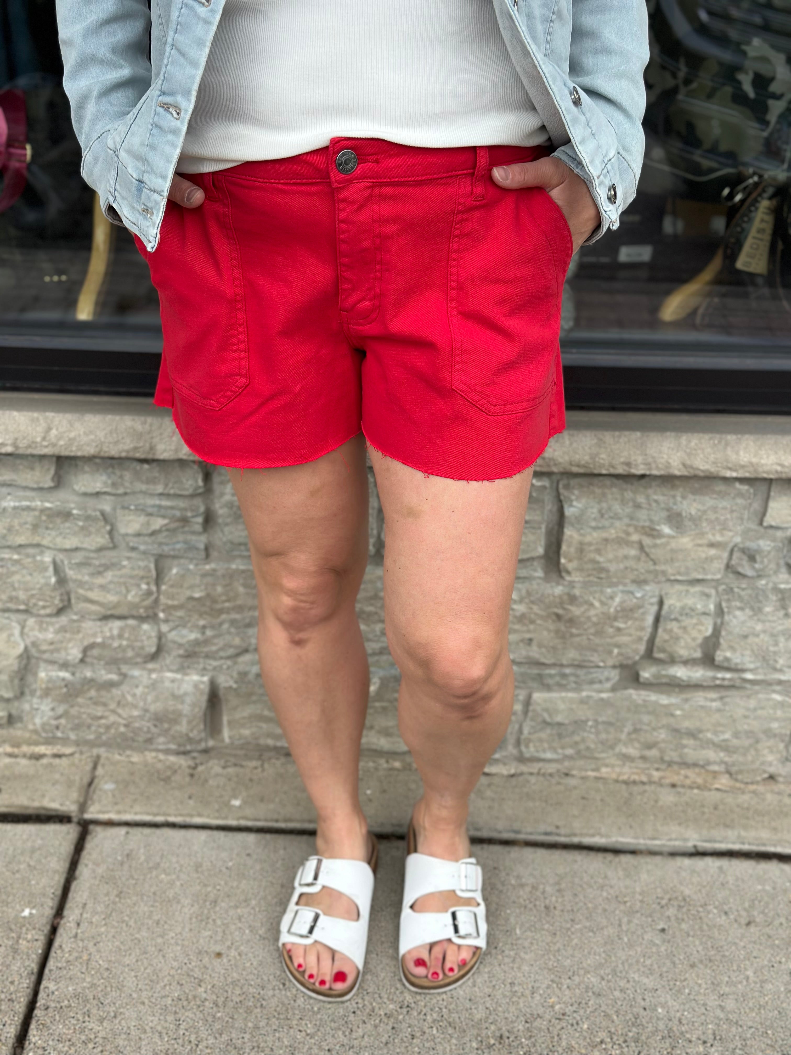 Jane High Rise Tomato Short