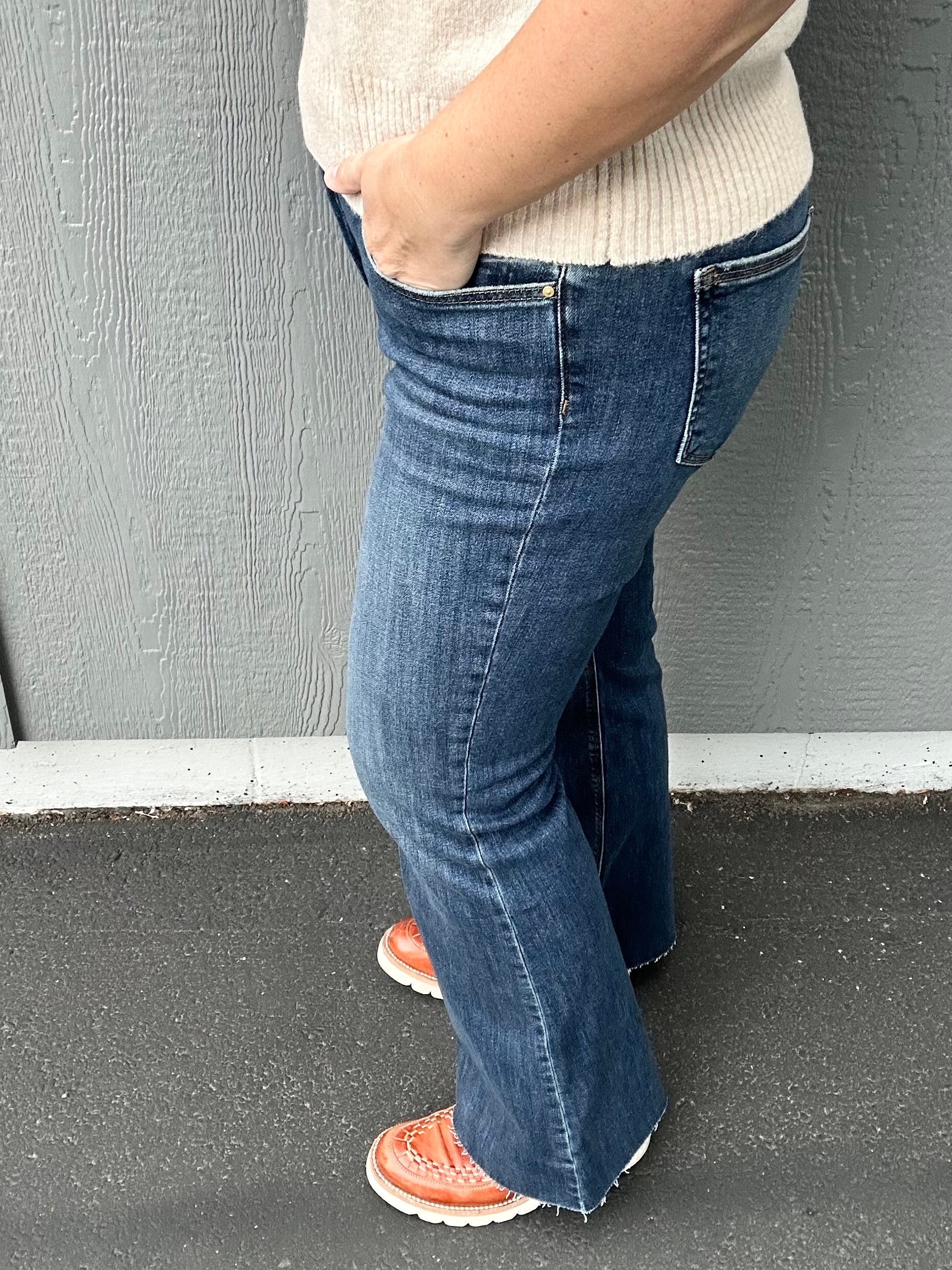 Intriguing Stella Flare Jean Bottoms - Pants KUT FROM THE KLOTH