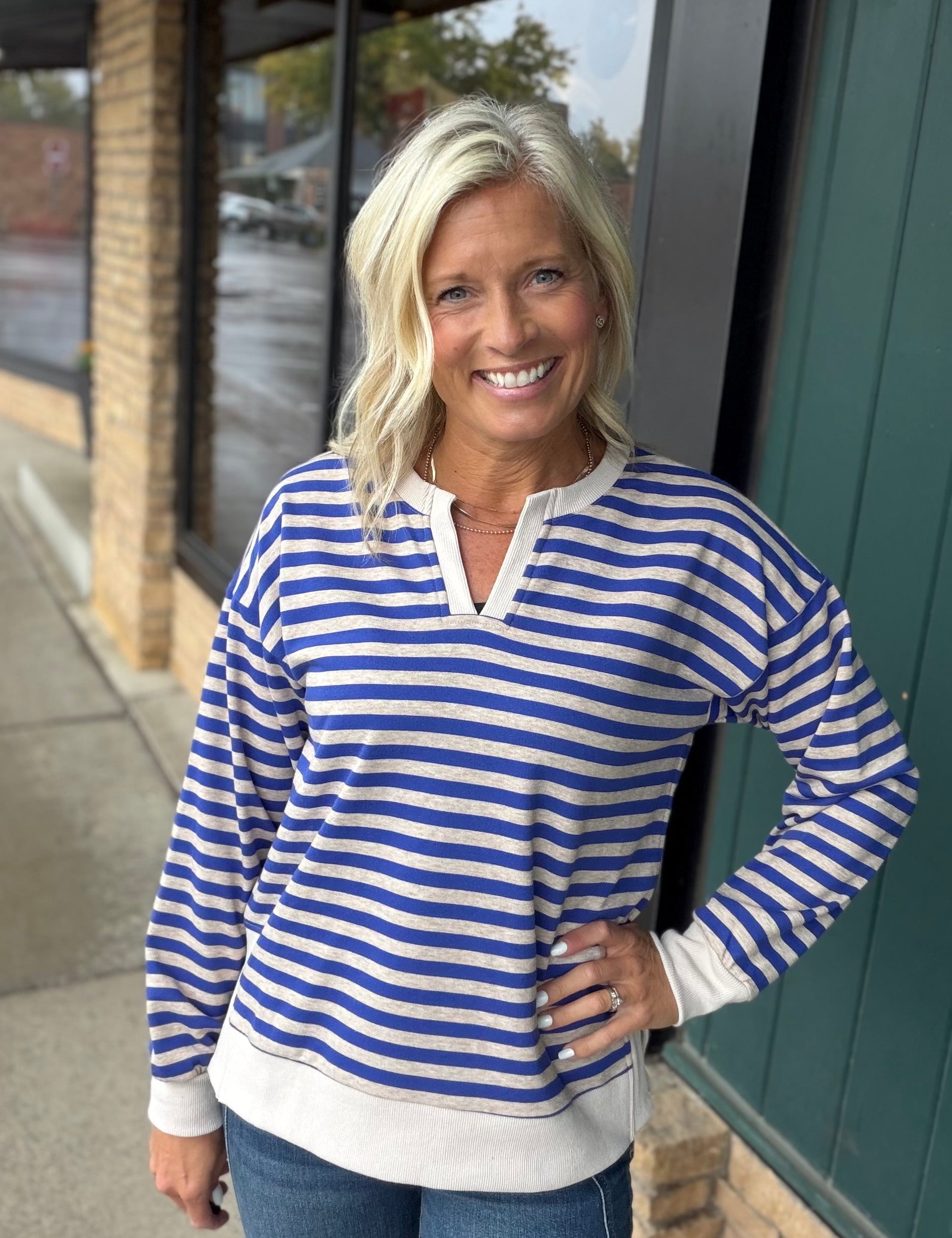 Blue Oatmeal Notch Neck LS Stripe Top Top - Sweatshirt STACCATO