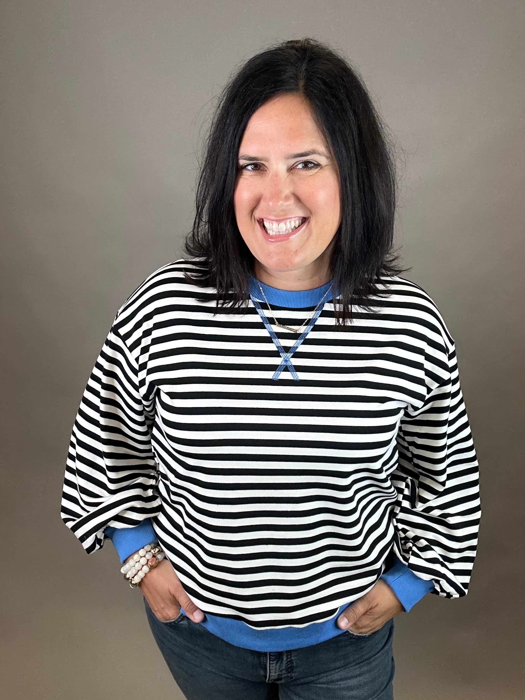Ivory/Black Striped Sweatshirt Top- Sweatshirt JODIFL