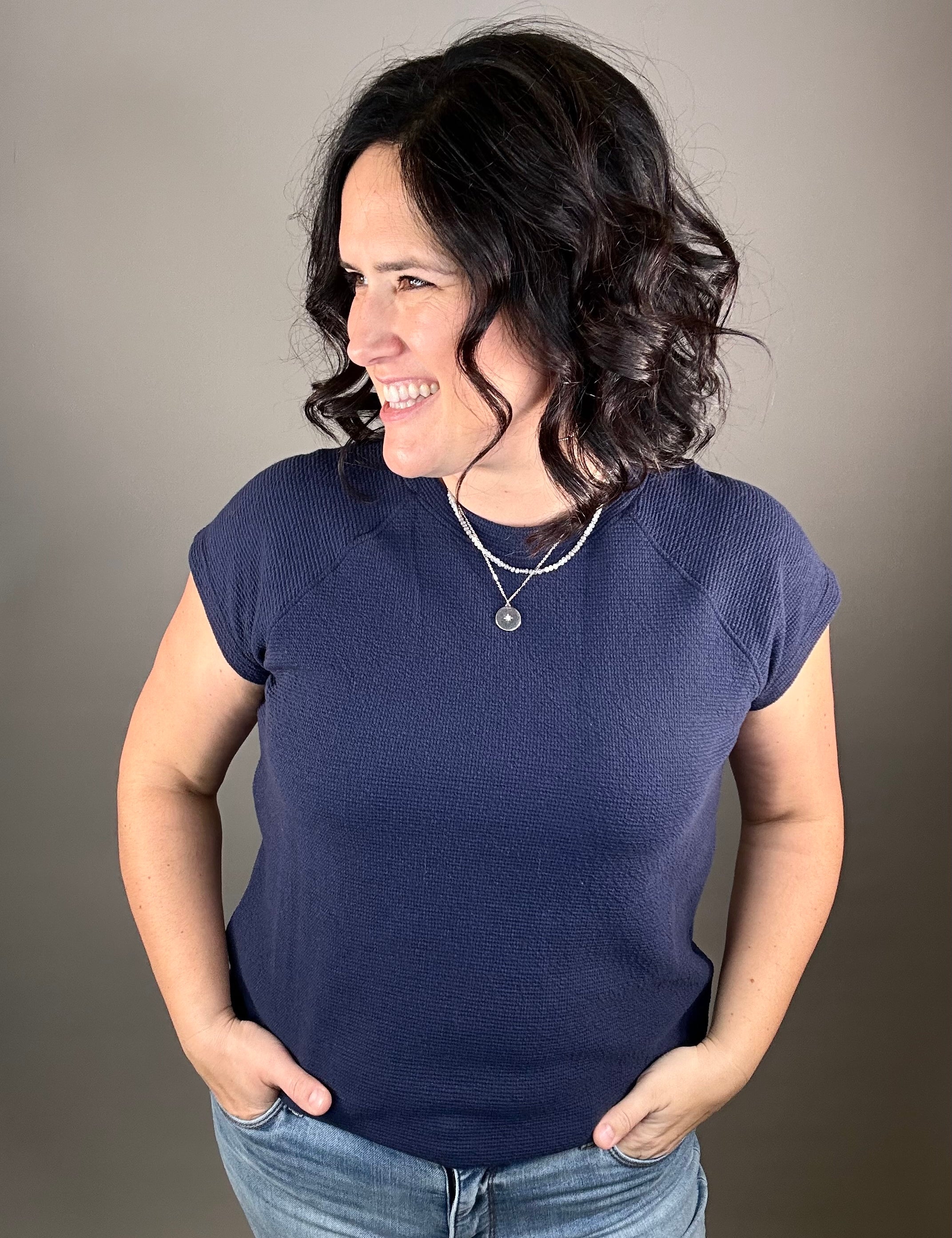 Navy Cloudy Knit Top Top - Tee TRES BIEN