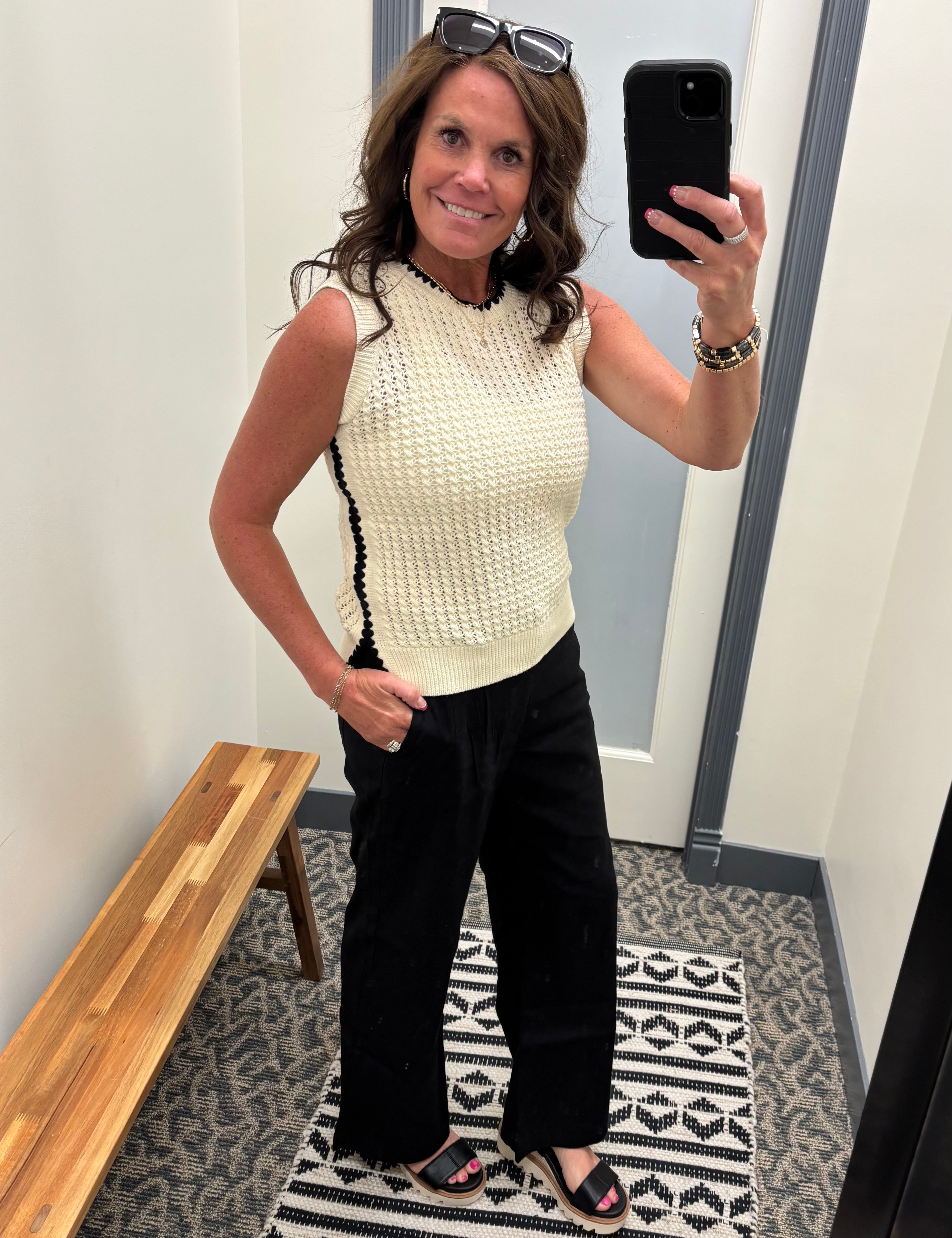 Ivory Scalloped Contrast Sweater Top - Sweater EE:SOME