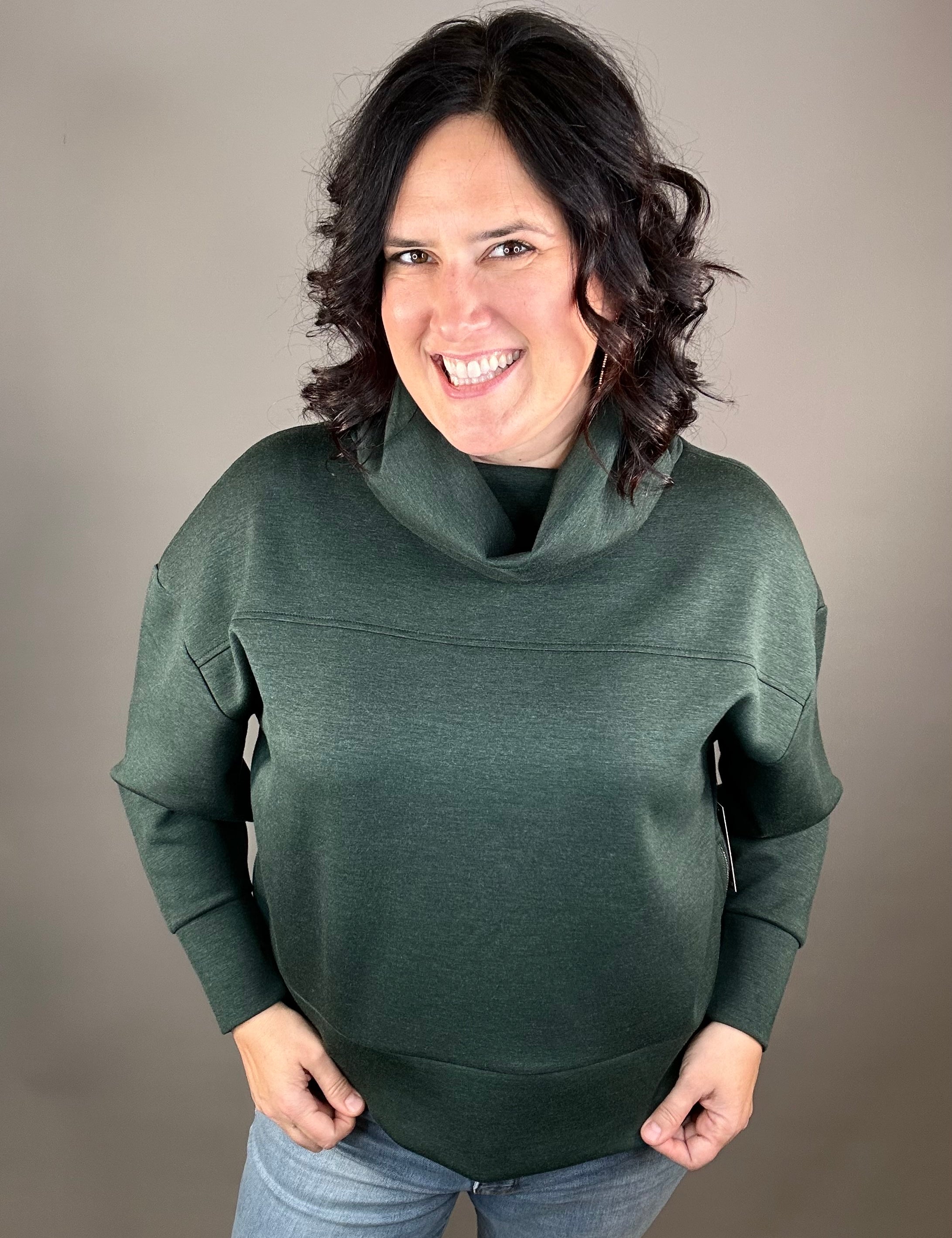 Pine Fillana Knit Pullover Top - Sweatshirt RD International