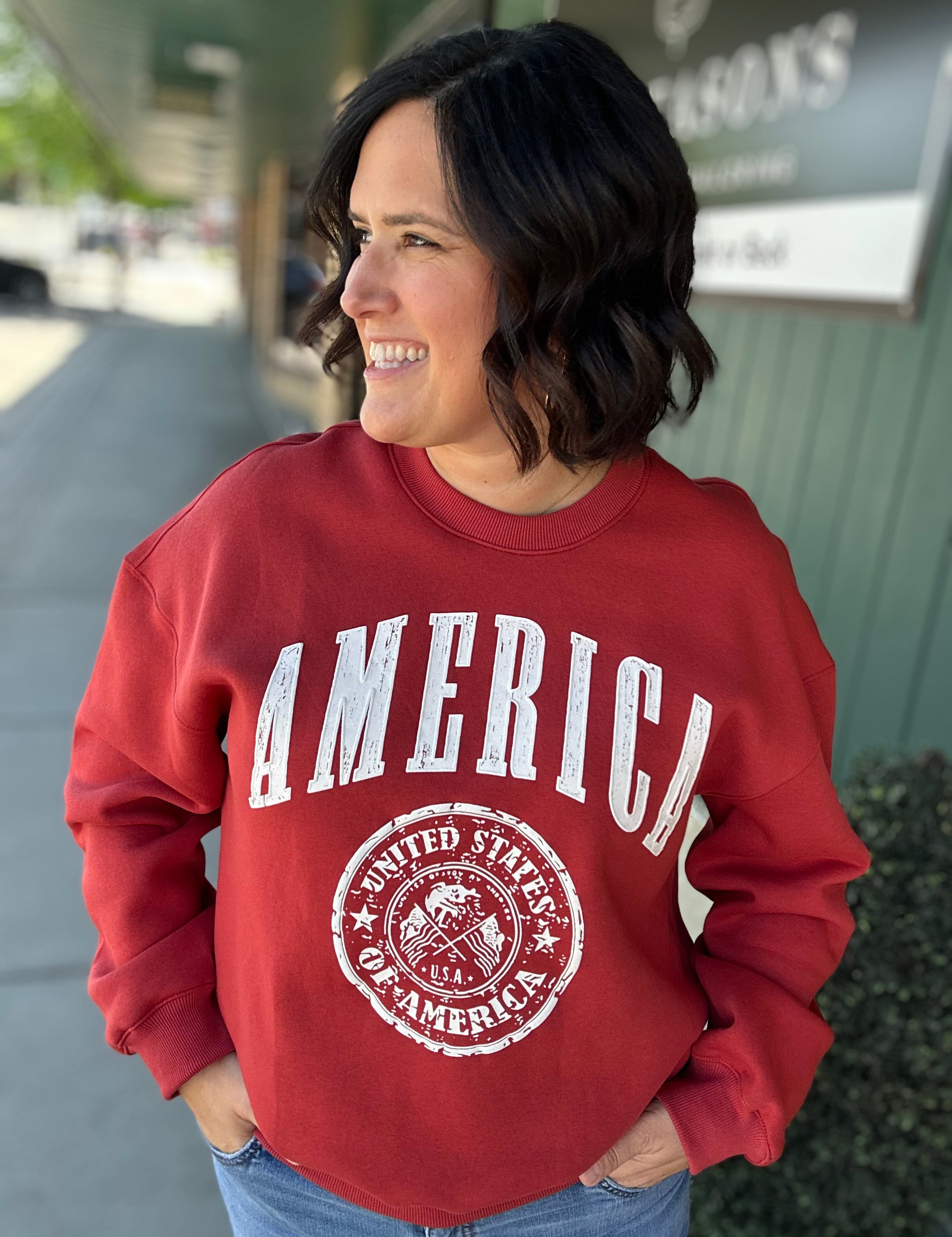 Red America Graphic Fleece Sweatshirt Top- Sweatshirt BUCKETLIST
