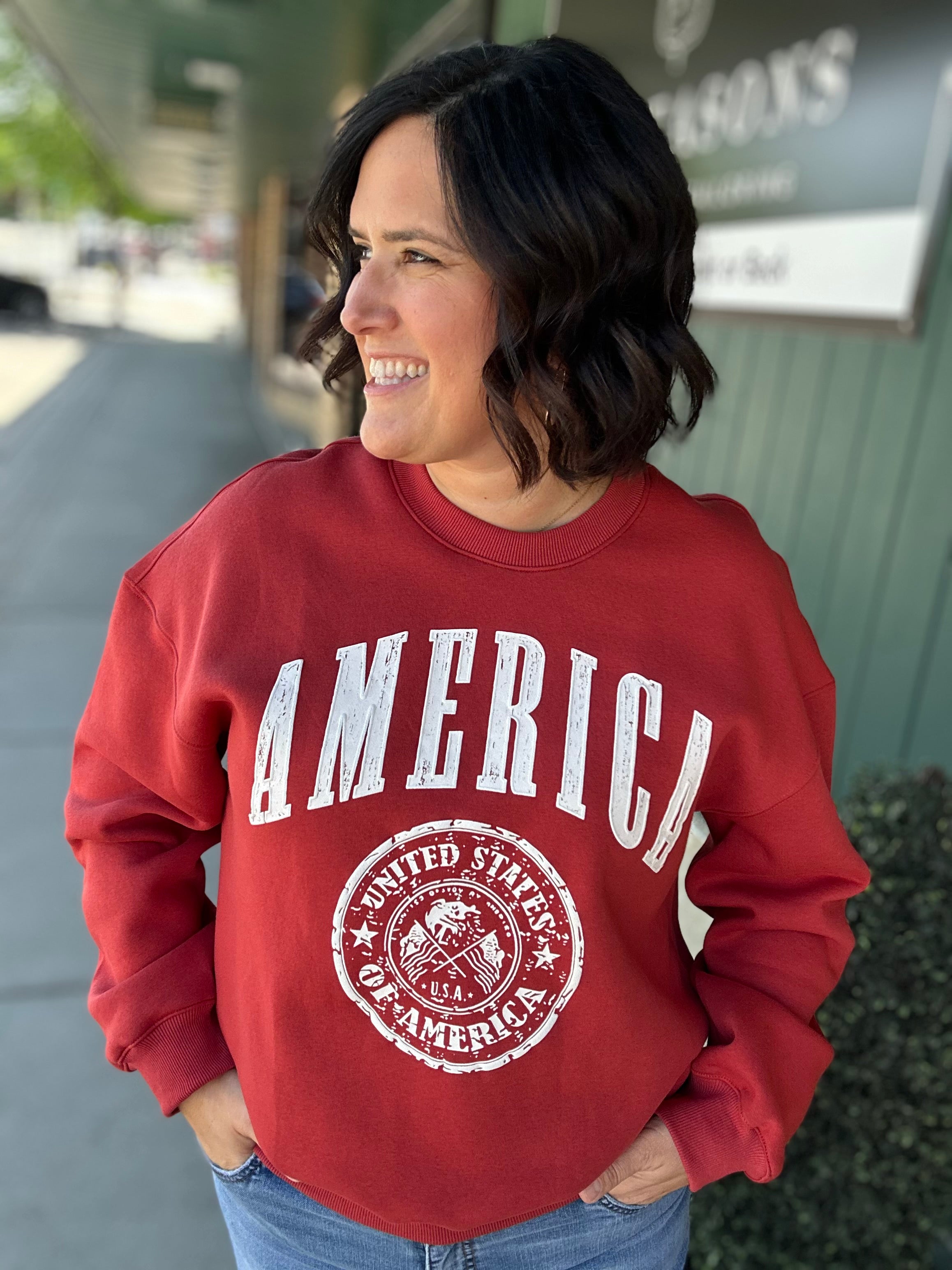 Red America Graphic Fleece Sweatshirt Top- Sweatshirt BUCKETLIST