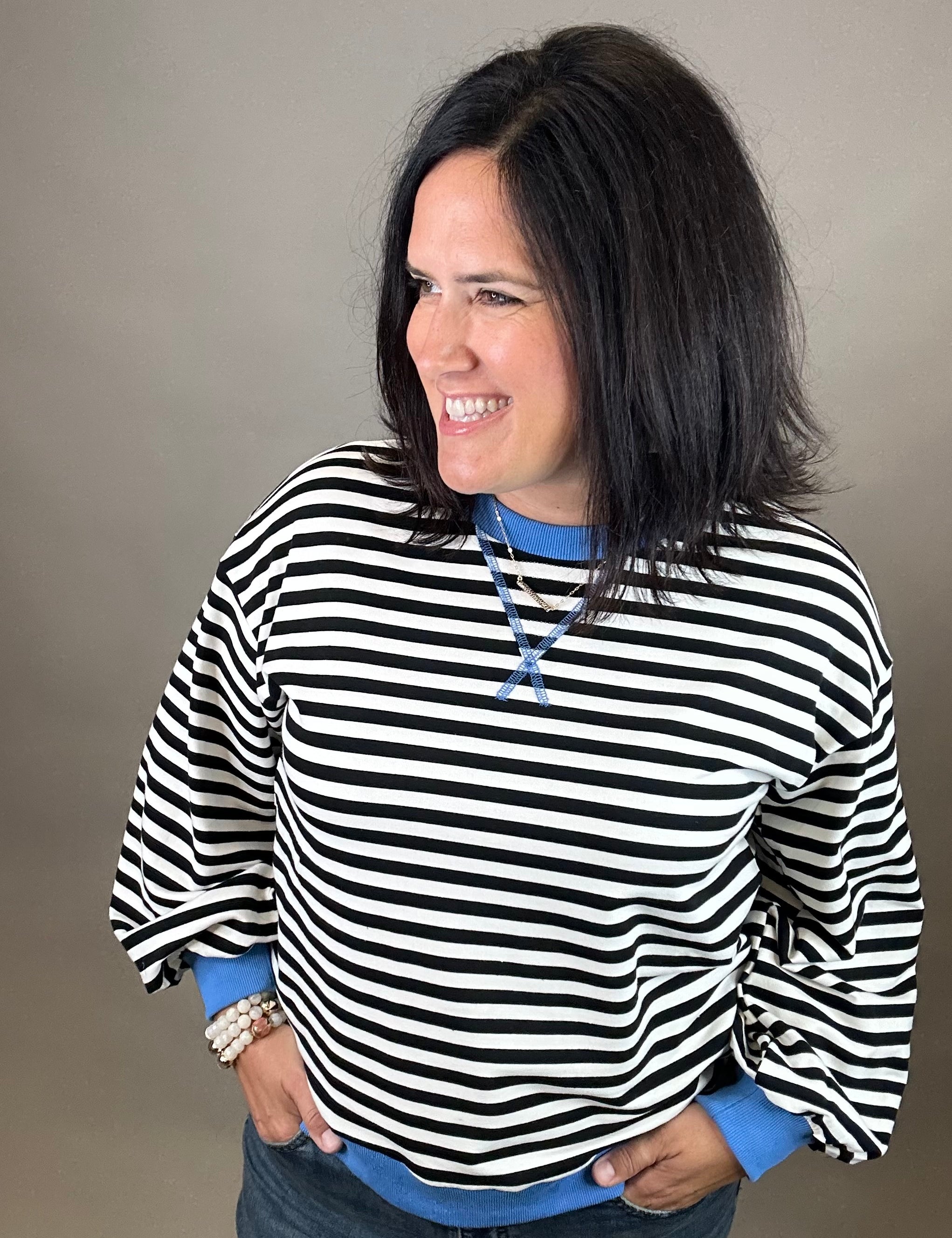 Ivory/Black Striped Sweatshirt Top- Sweatshirt JODIFL