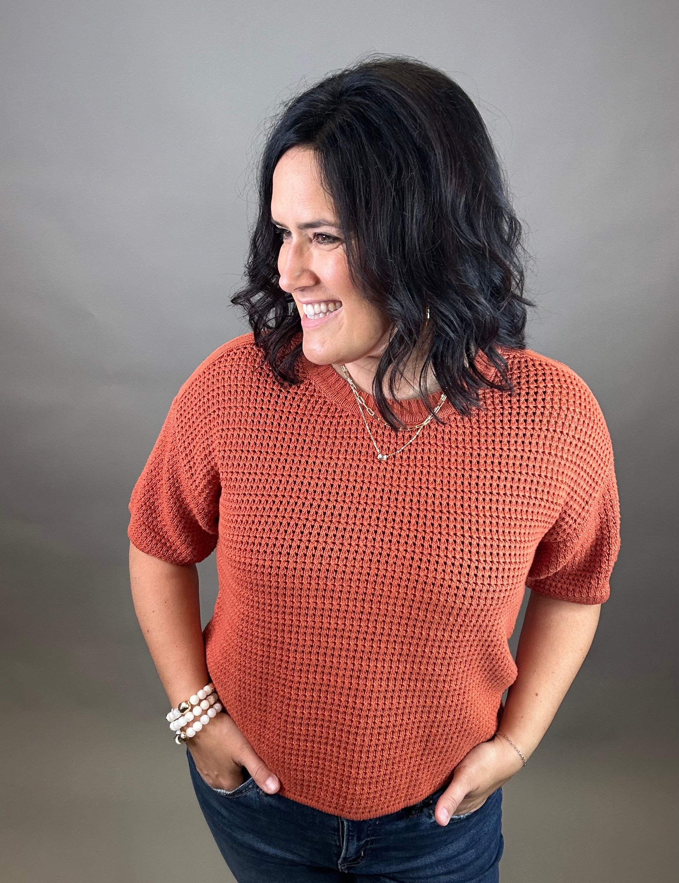 Clay Boxy Short Sleeve Sweater Top - Sweater EE:SOME