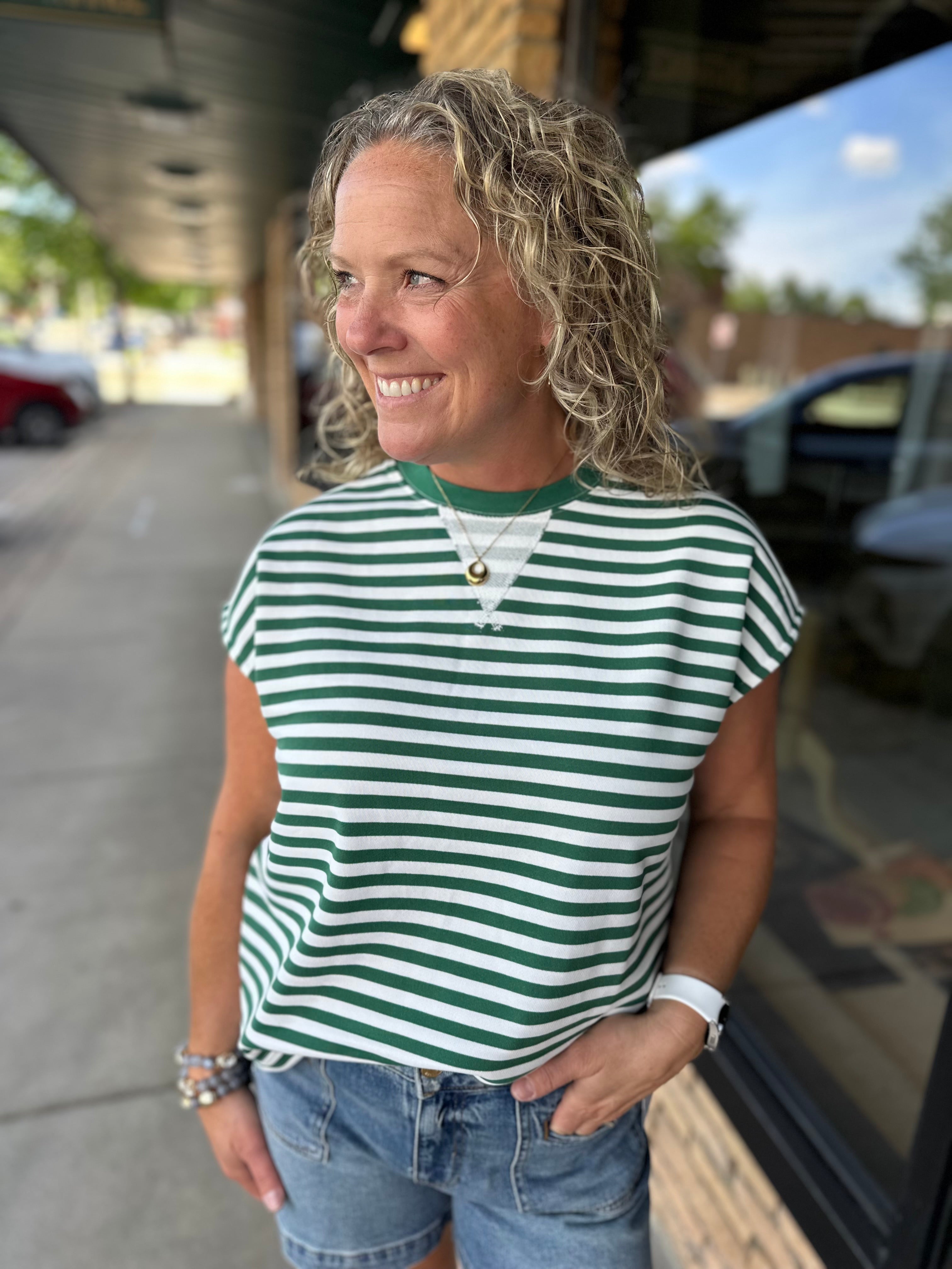 Hunter/White Crew Neck Top Top - Tee WISHLIST