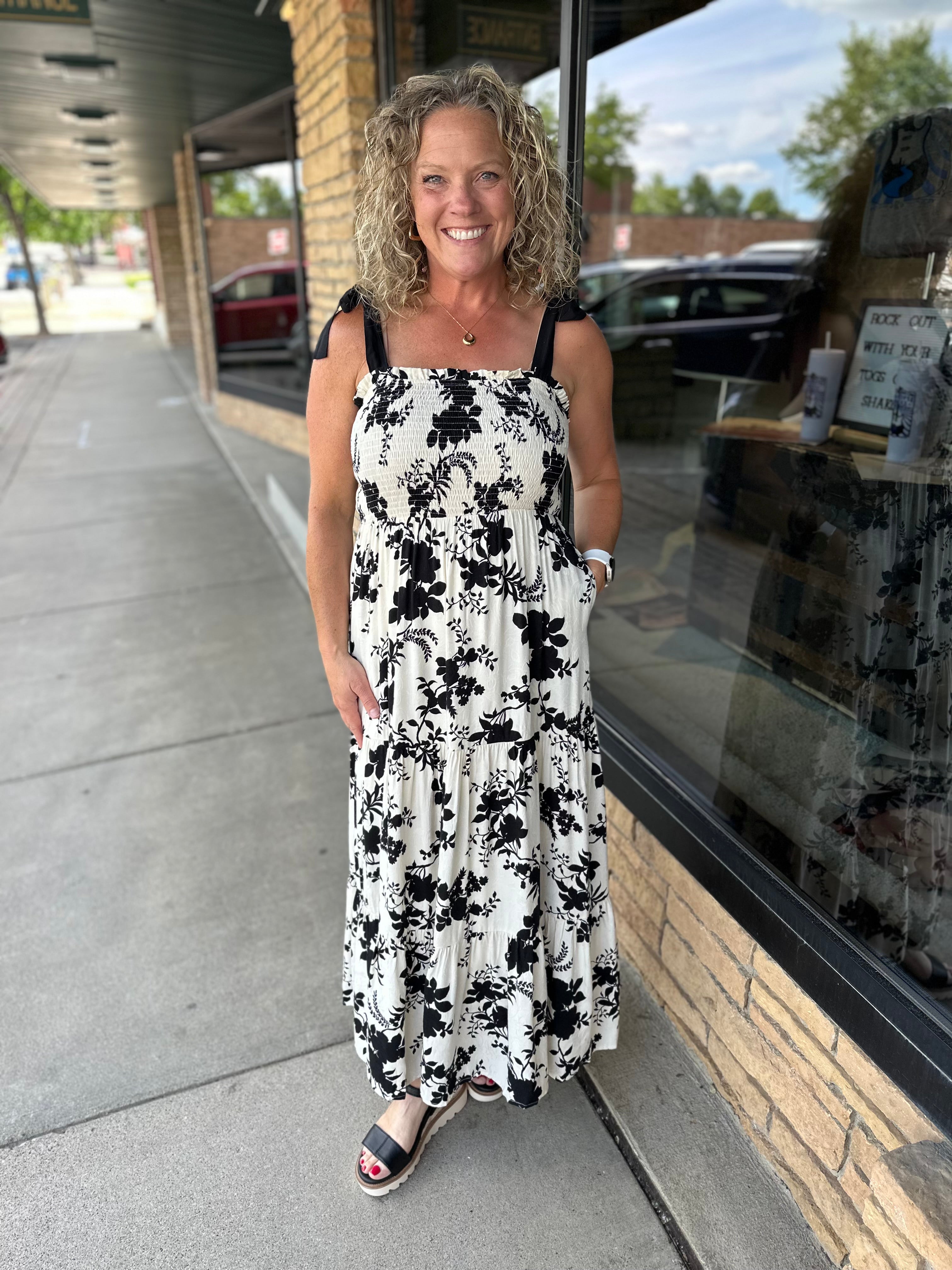 Black Tie Shoulder Maxi Dress Dresses DOE & RAE