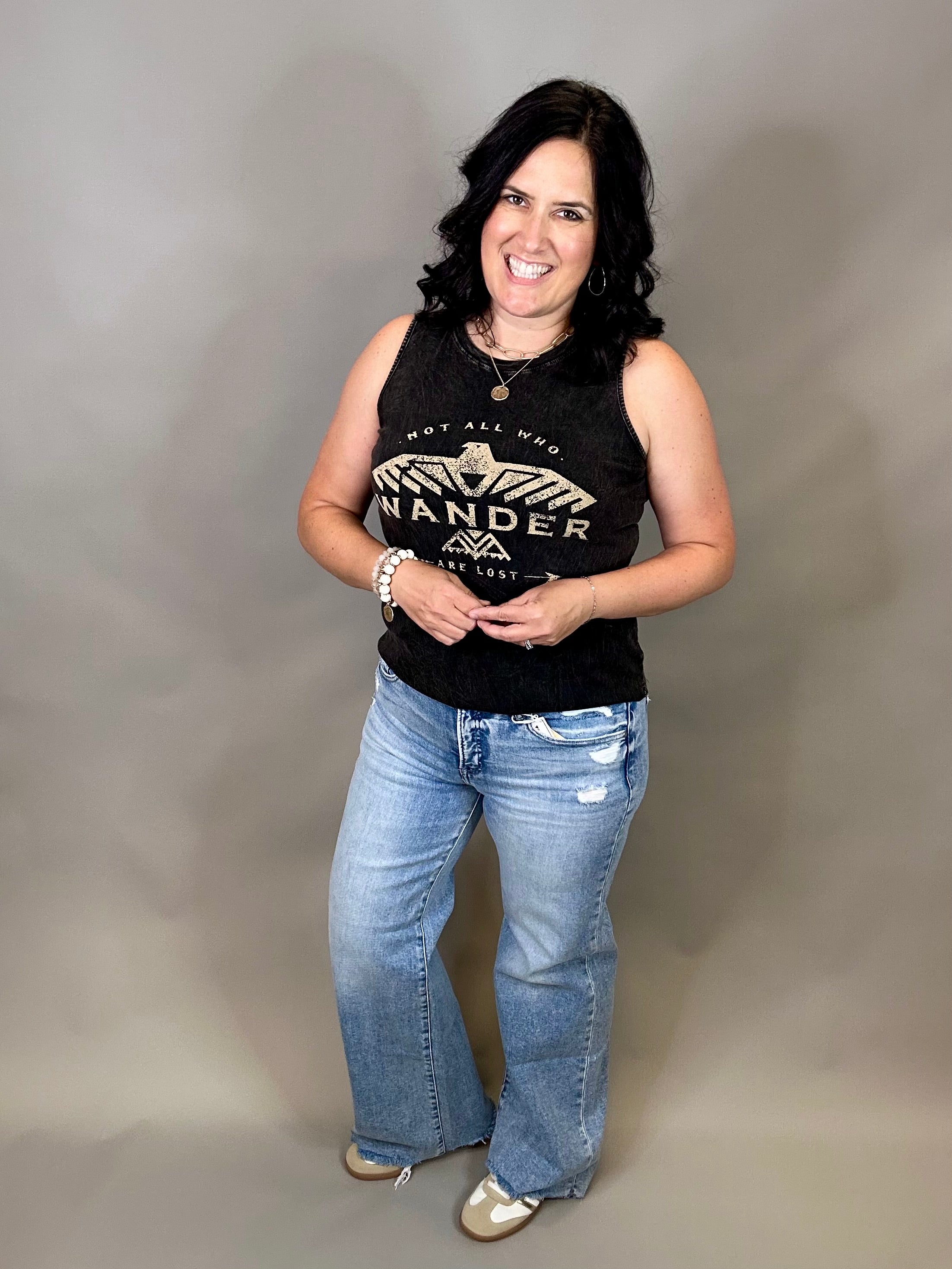 Mid Rise Wide Leg Jeans Bottoms - Pants RISEN