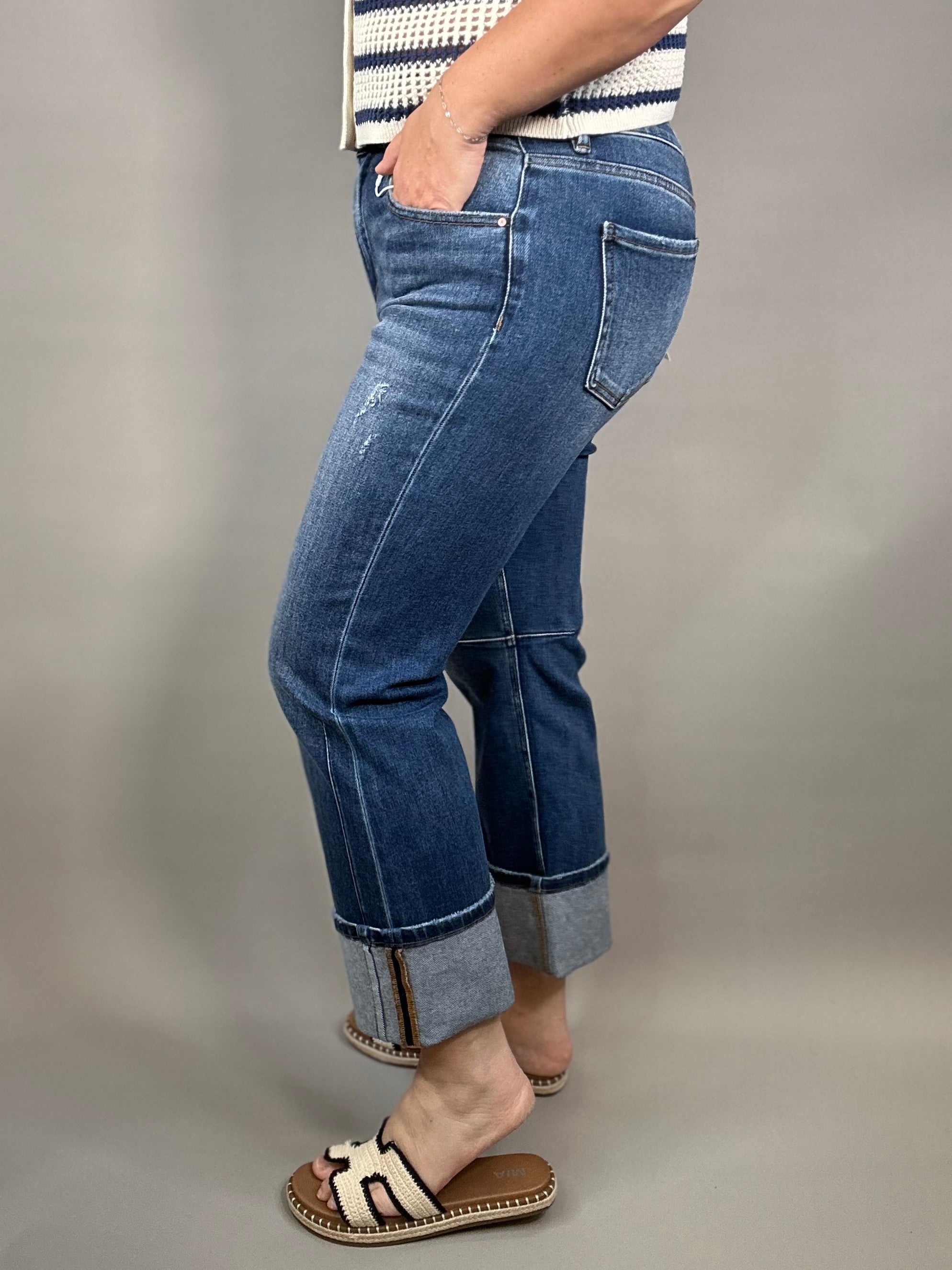 Dark High Rise Straight Cuff Hem Jeans Bottoms - Pants RISEN