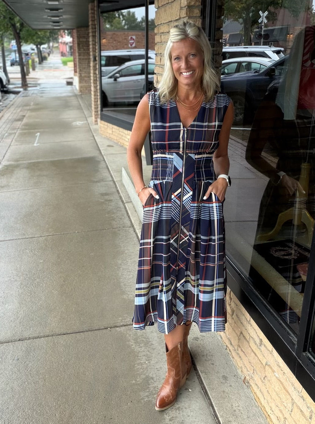 Navy Sleeveless Plaid Midi Dress THML