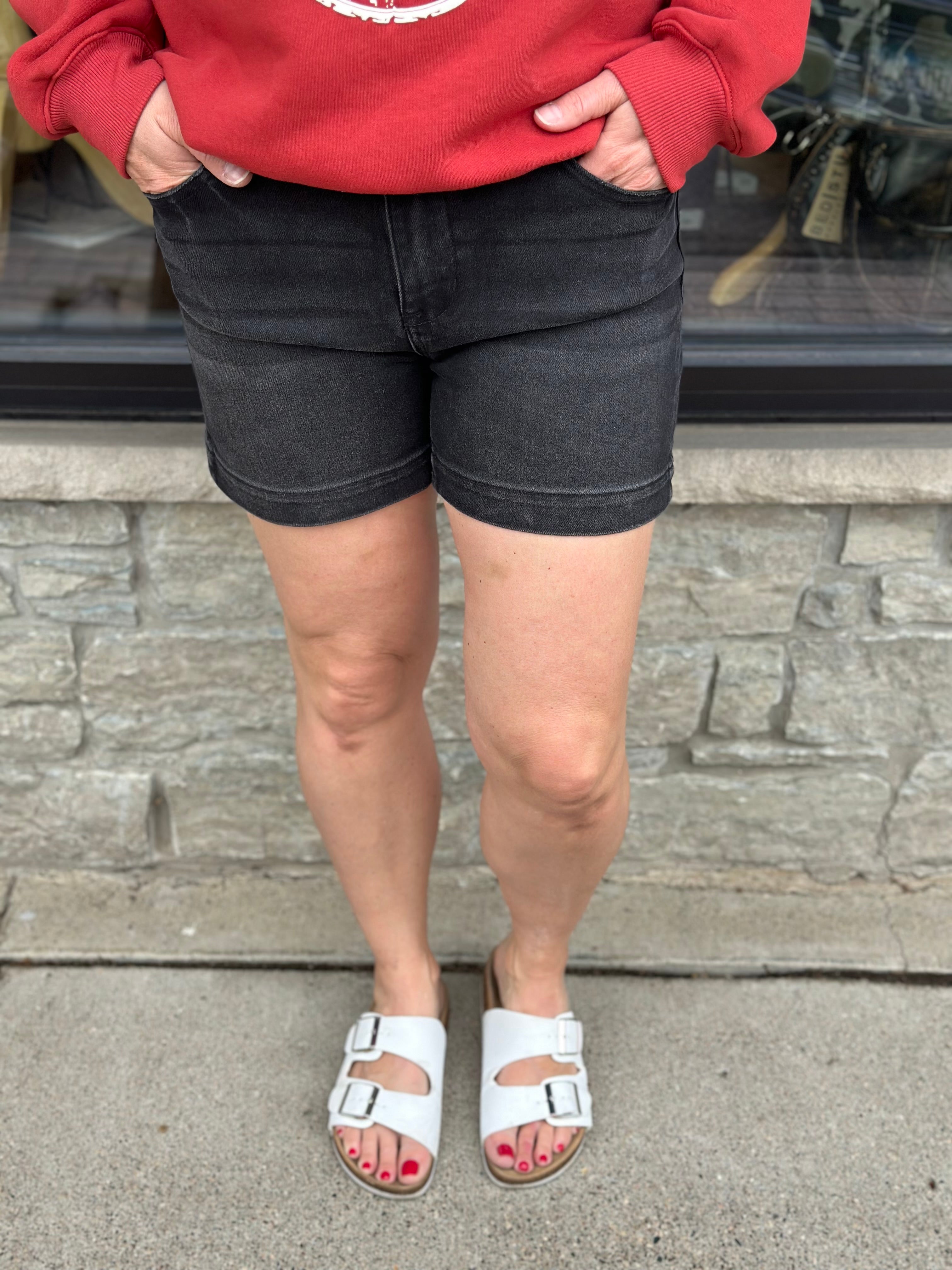 Black High Rise Basic Short Bottoms - Shorts RISEN