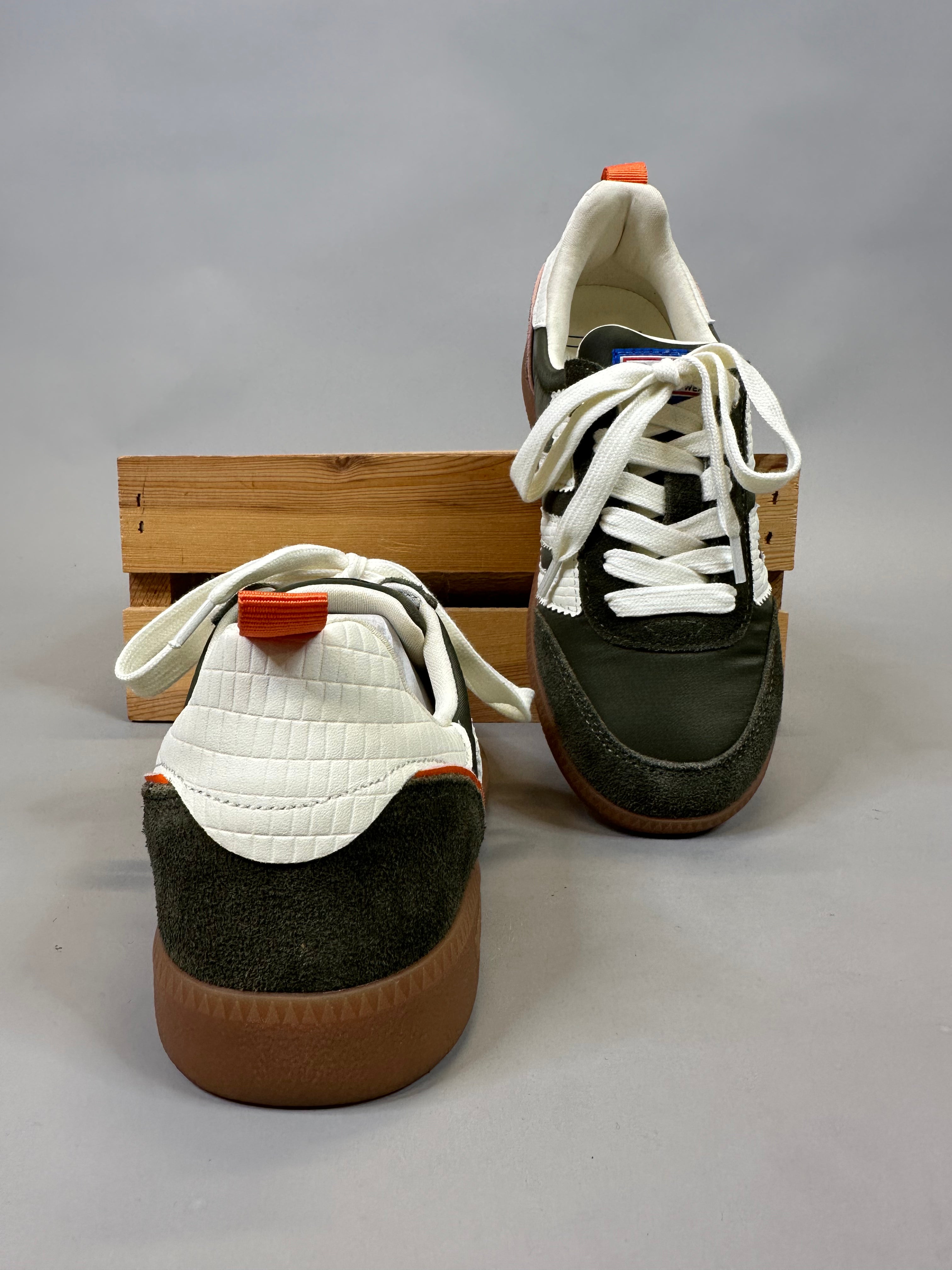 Ghost- Olive Orange Milk Sneaker Shoes - Sneaker Back 70