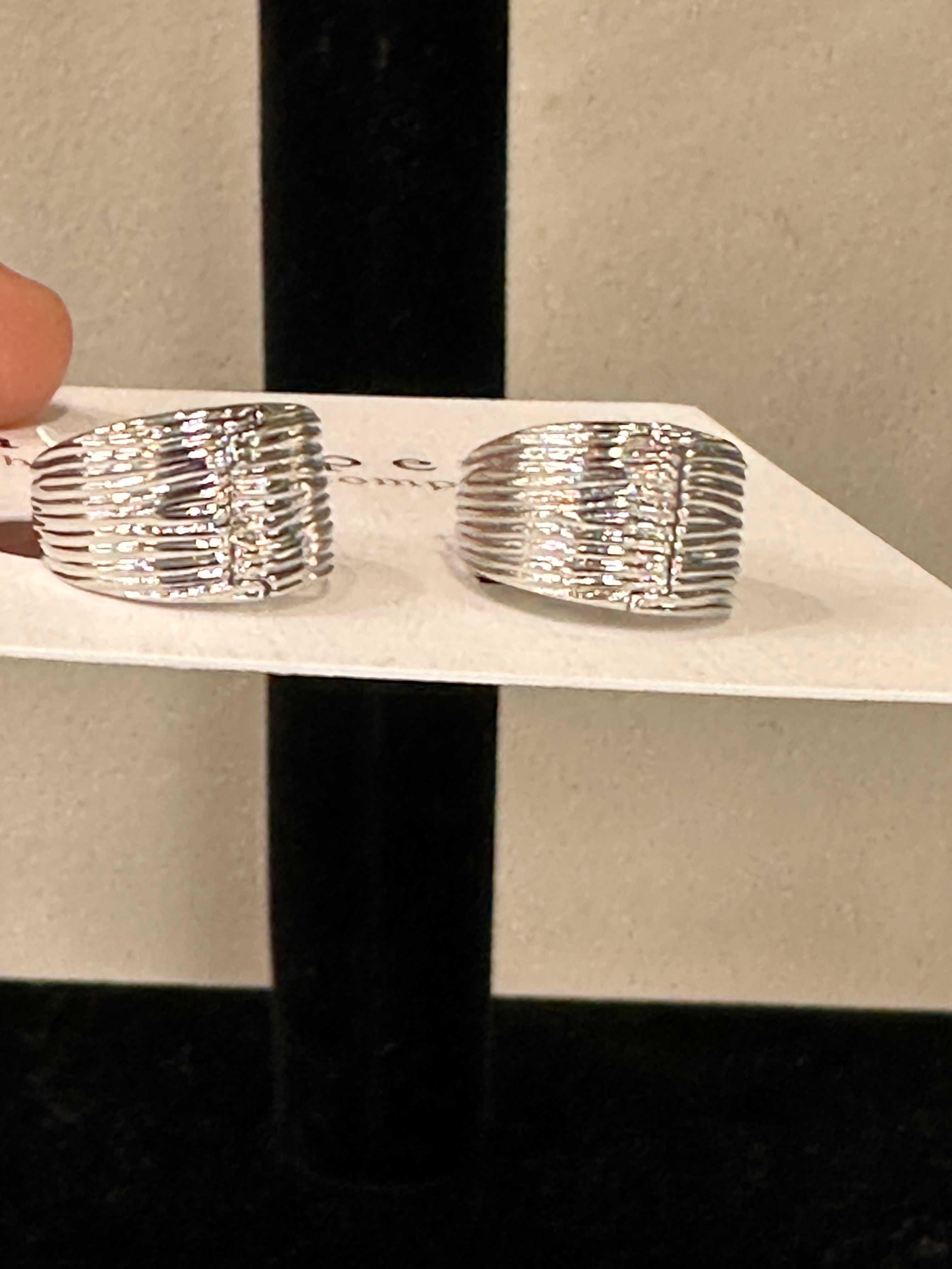 Silver Lined Huggies Jewelry - Earrings St. Peter Hardware