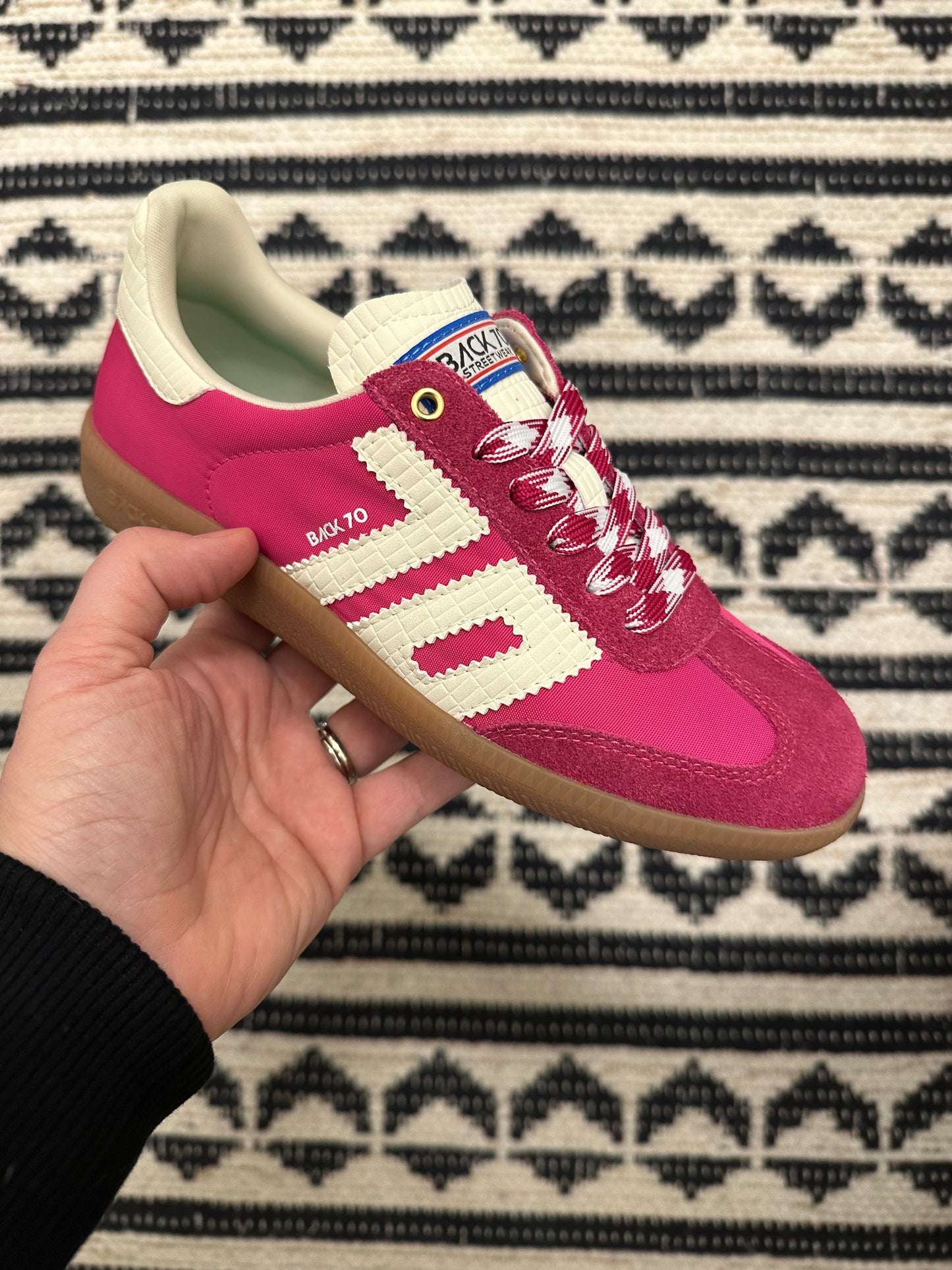 GHOST - Cherry Back 70 Sneaker