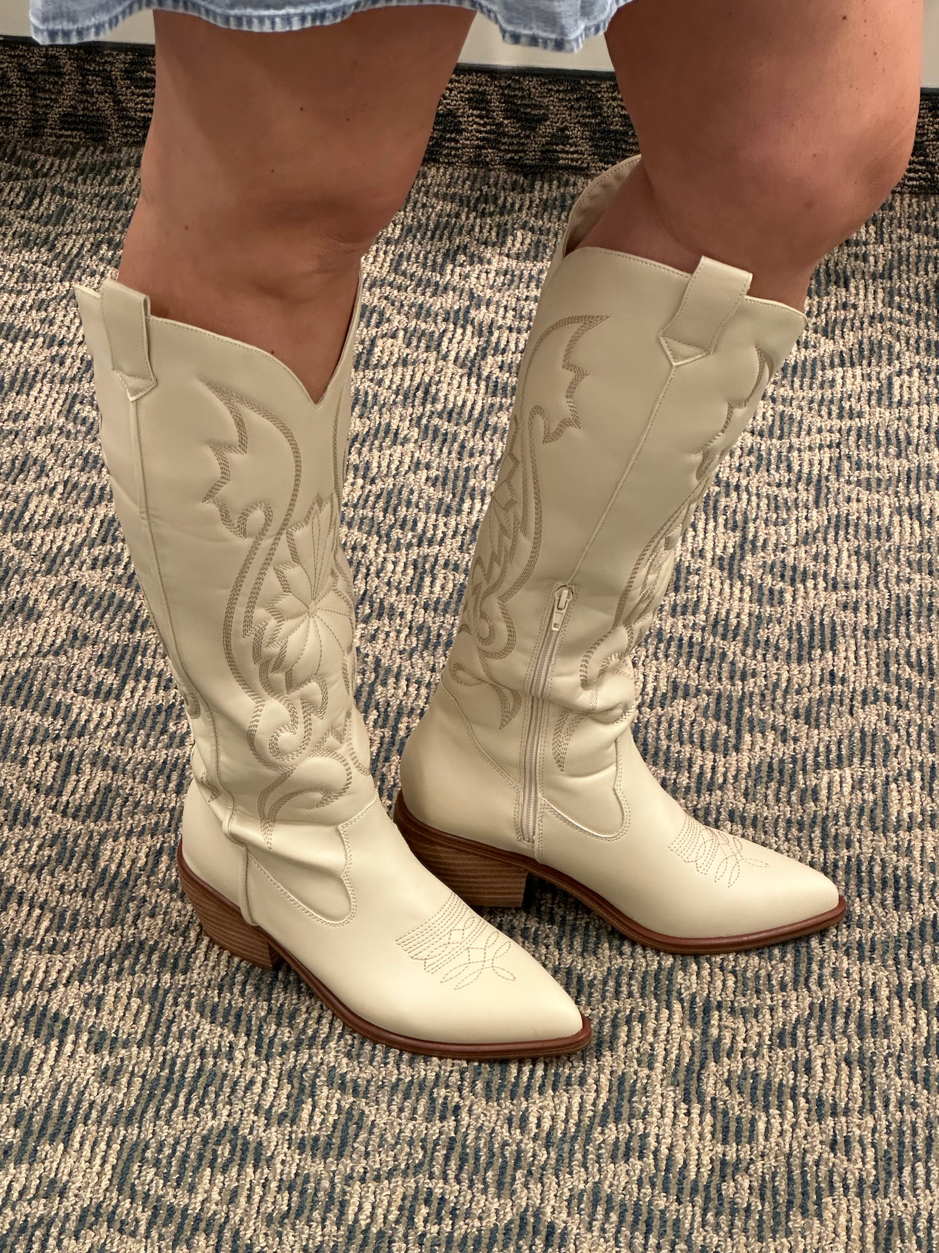 Ivory Kolt Boot (Mia) – Bluff Creek Boutique