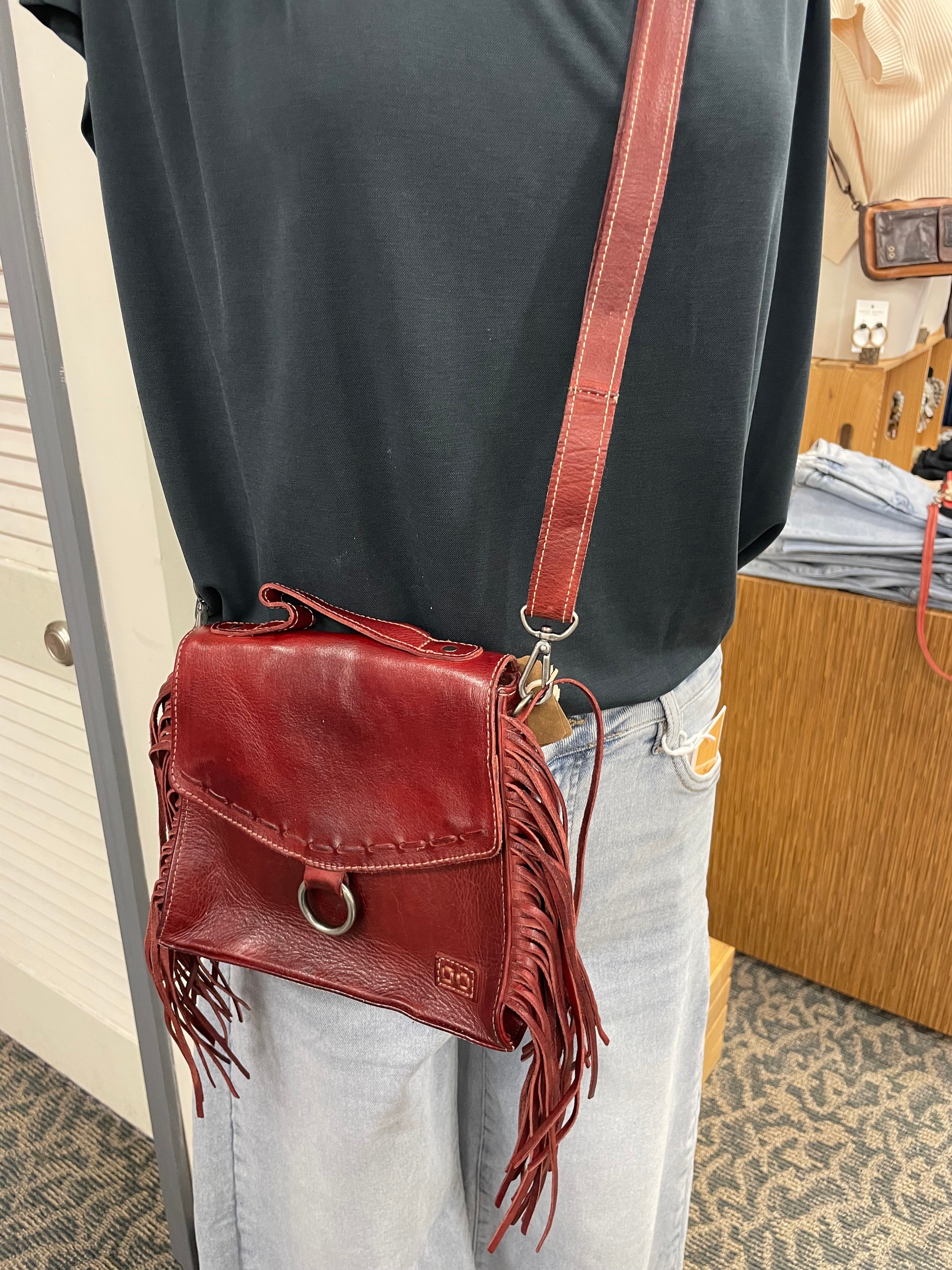 Hidden Cherry Lacquer DD (Bed Stu)