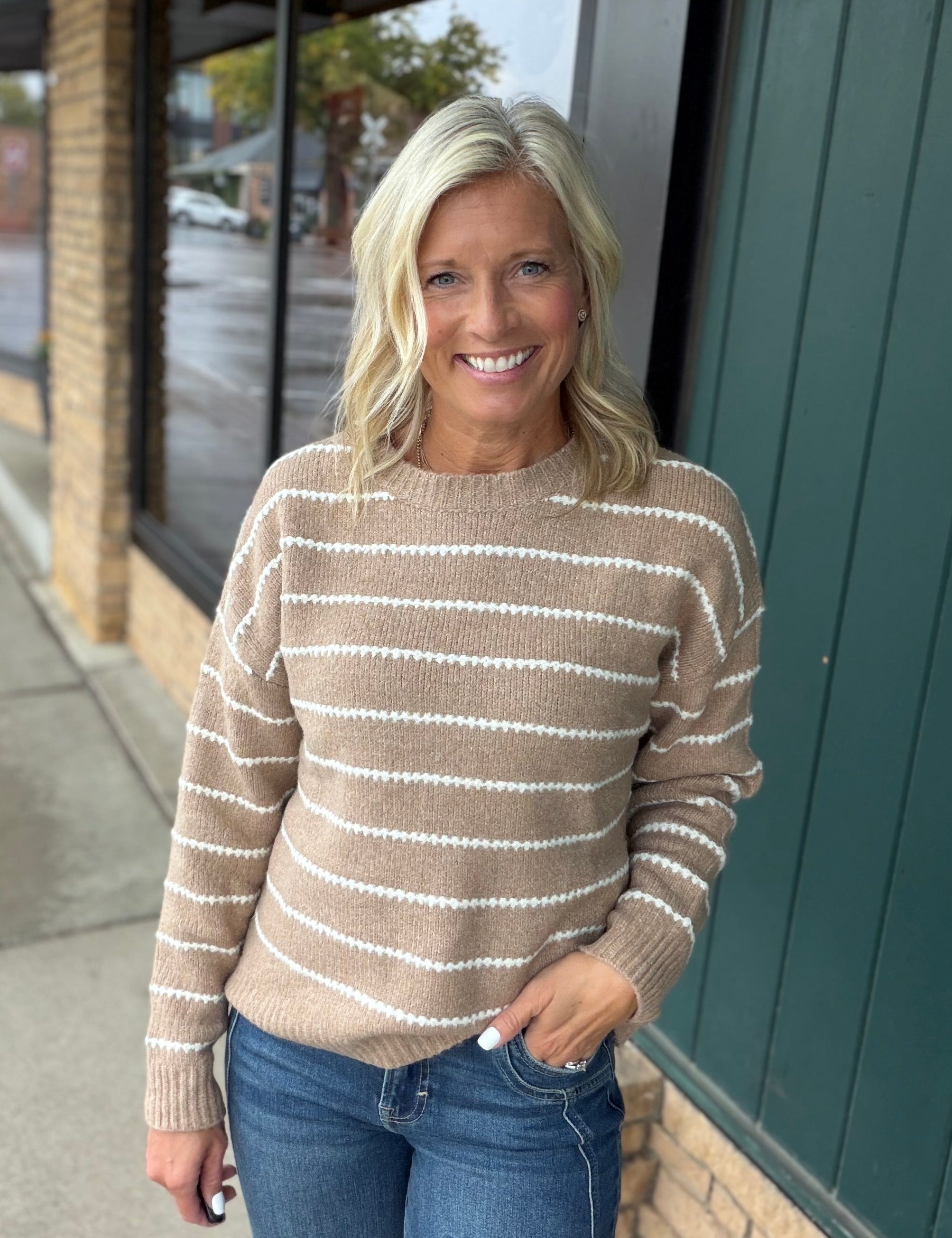 Latte Contrast Stripe Sweater Top - Sweater IN FEBRUARY