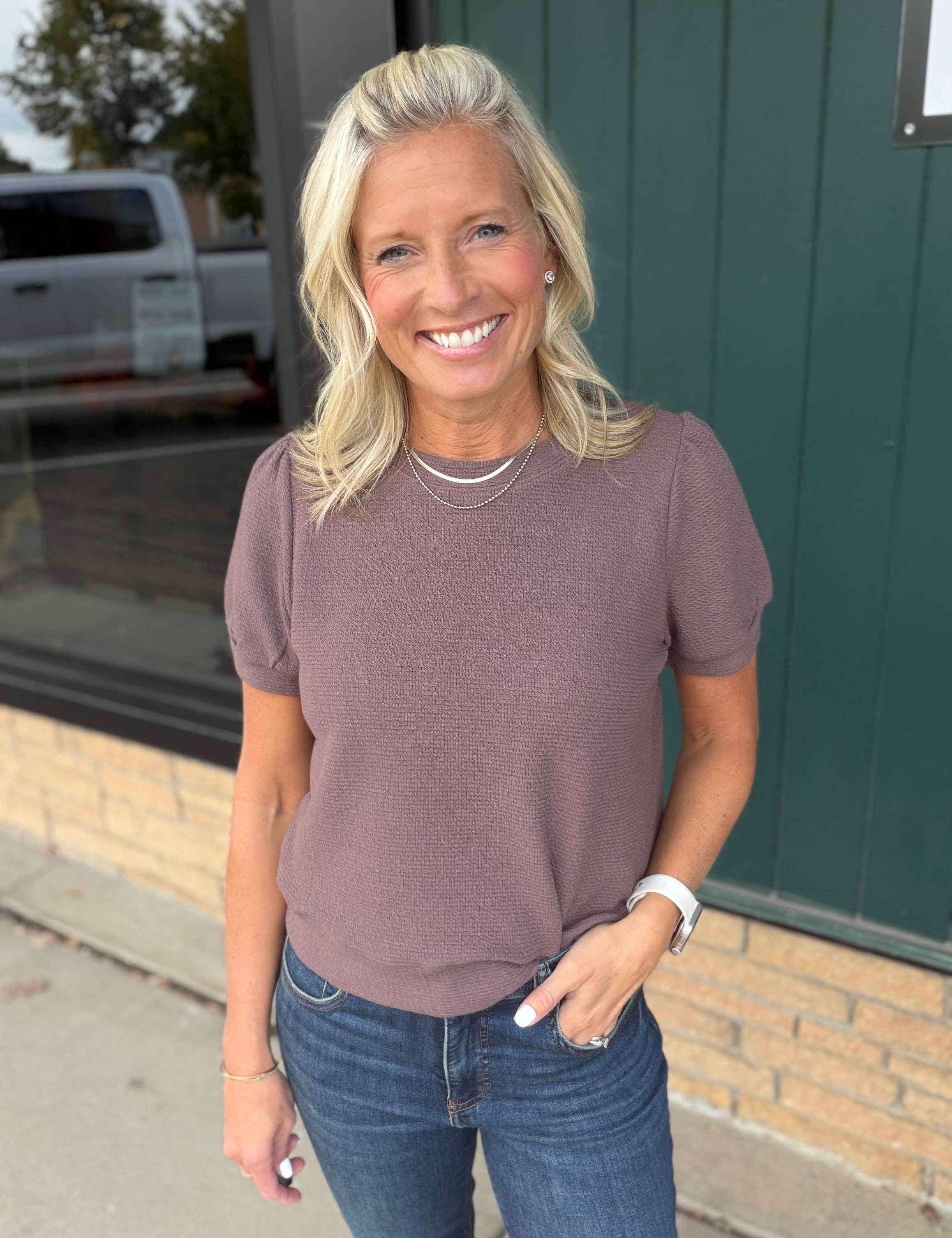 Brown Round Neck Cloud Knit Top Top - Tee TRES BIEN