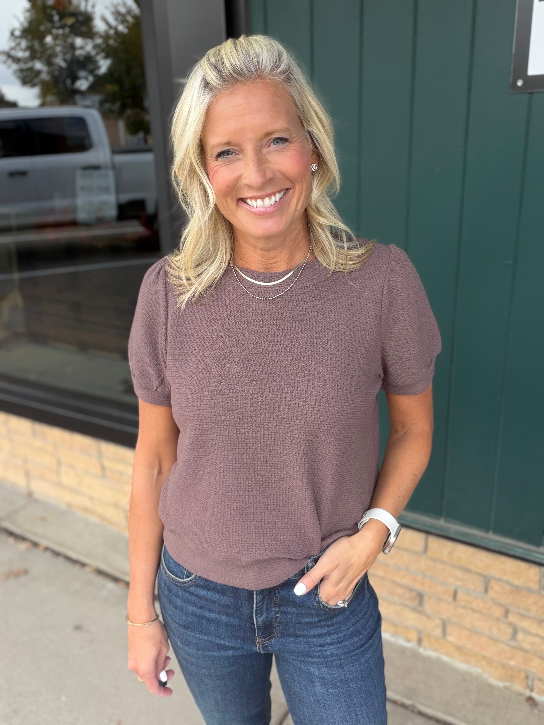 Brown Round Neck Cloud Knit Top Top - Tee TRES BIEN