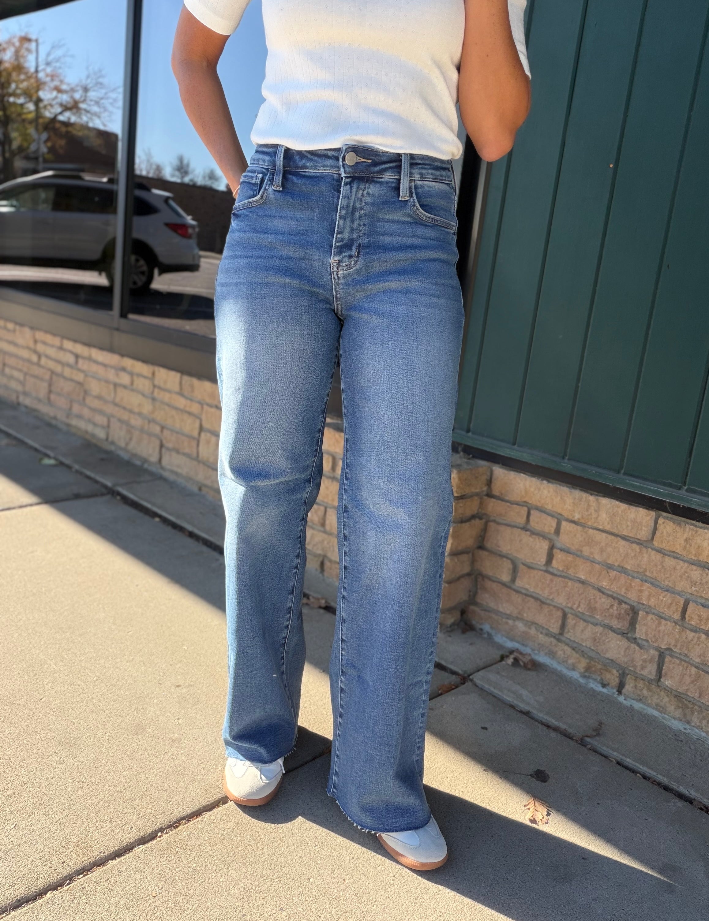 Medium Wash High Rise Wide Leg Jeans Bottoms - Pants RISEN