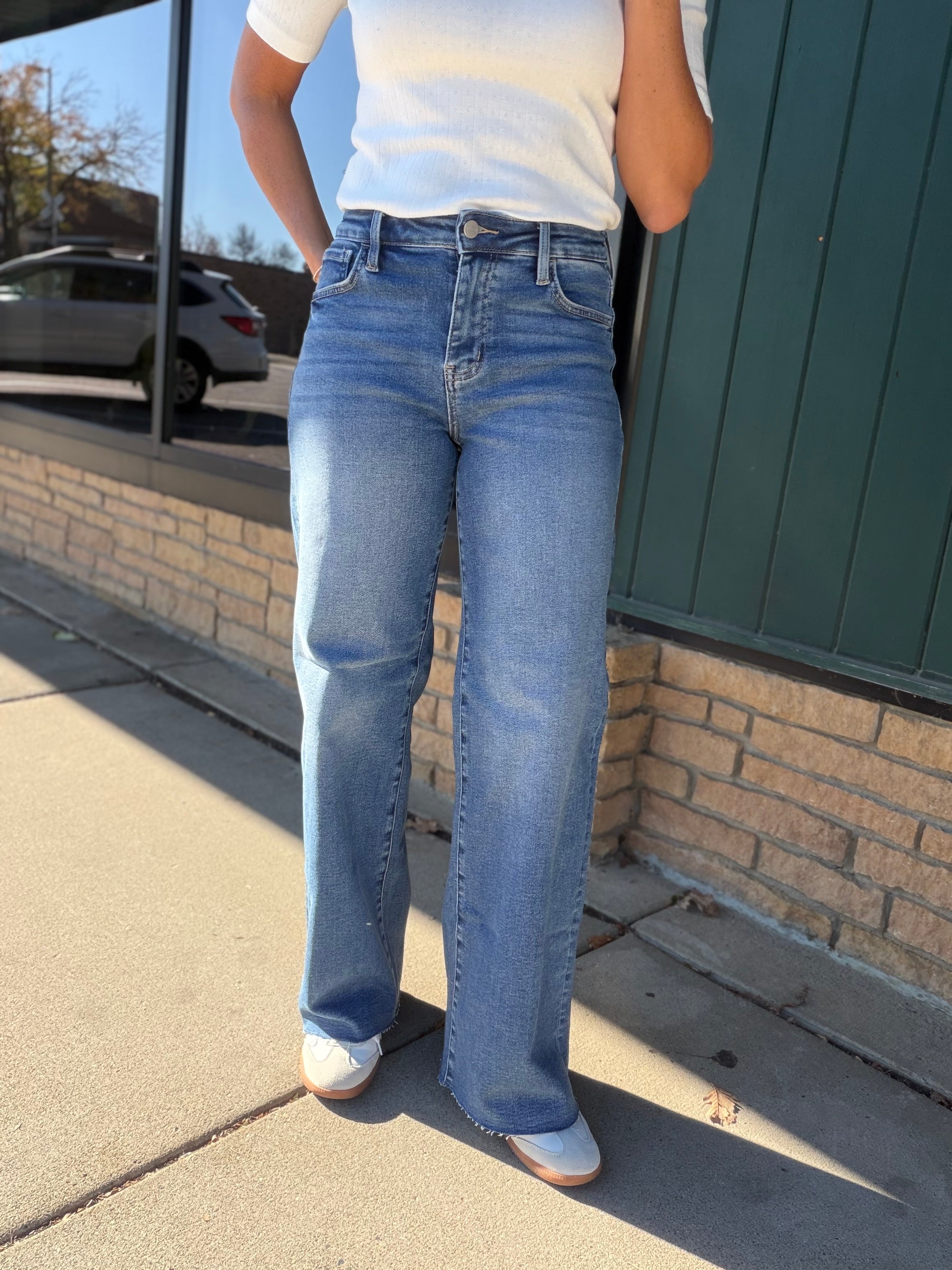 Medium Wash High Rise Wide Leg Jeans Bottoms - Pants RISEN