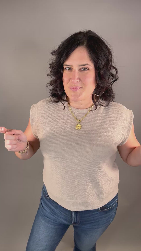 Taupe Cloudy Knit Muscle Tee Top - Tee TRES BIEN