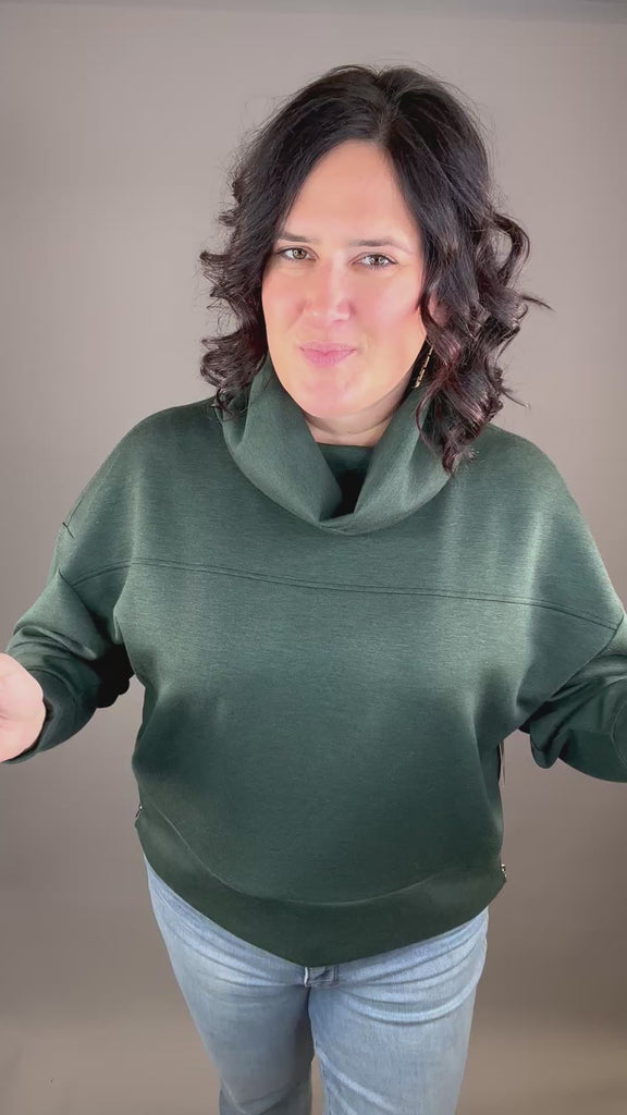 Pine Fillana Knit Pullover Top - Sweatshirt RD International