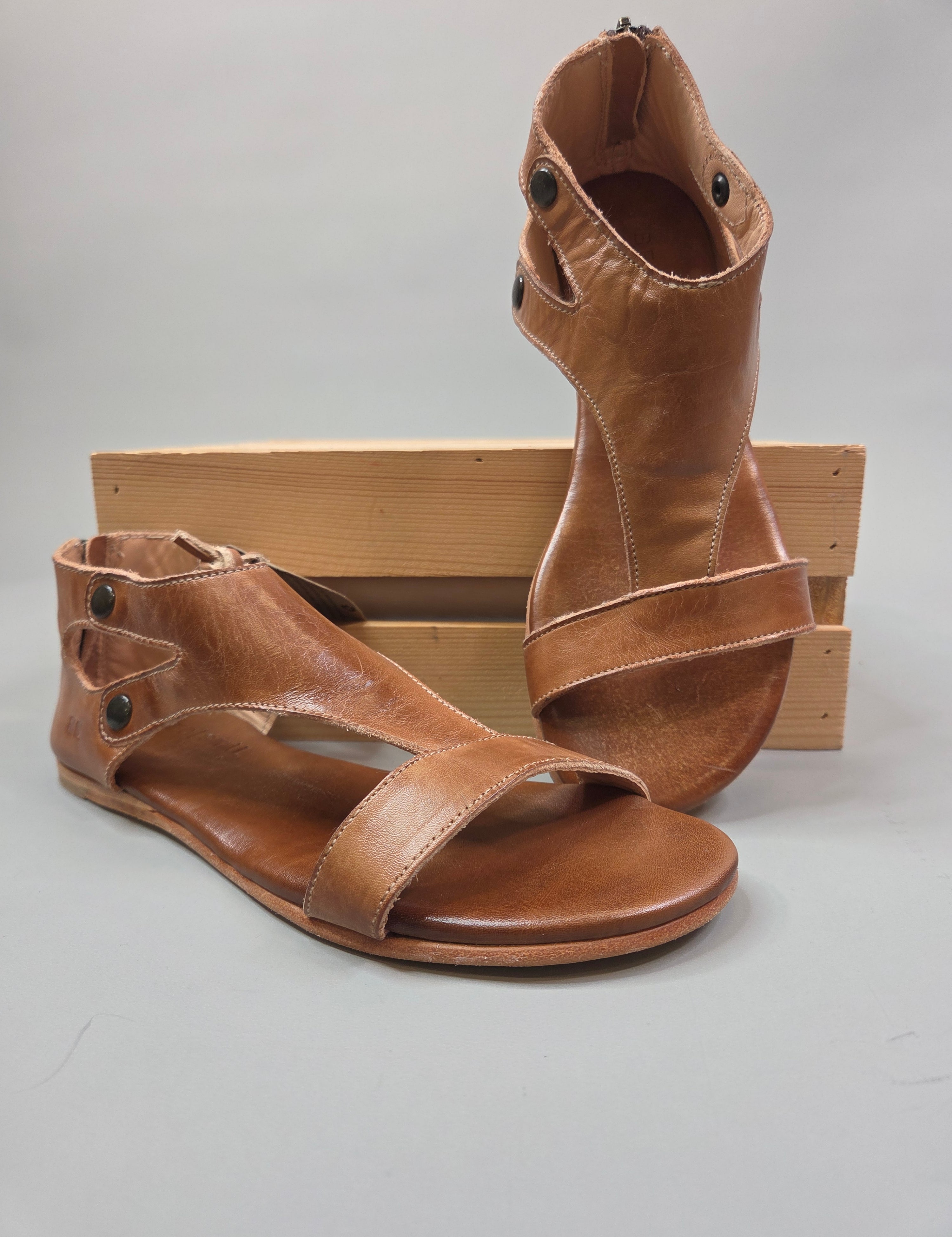 Soto Tan Rustic Shoes- Sandals BED STU