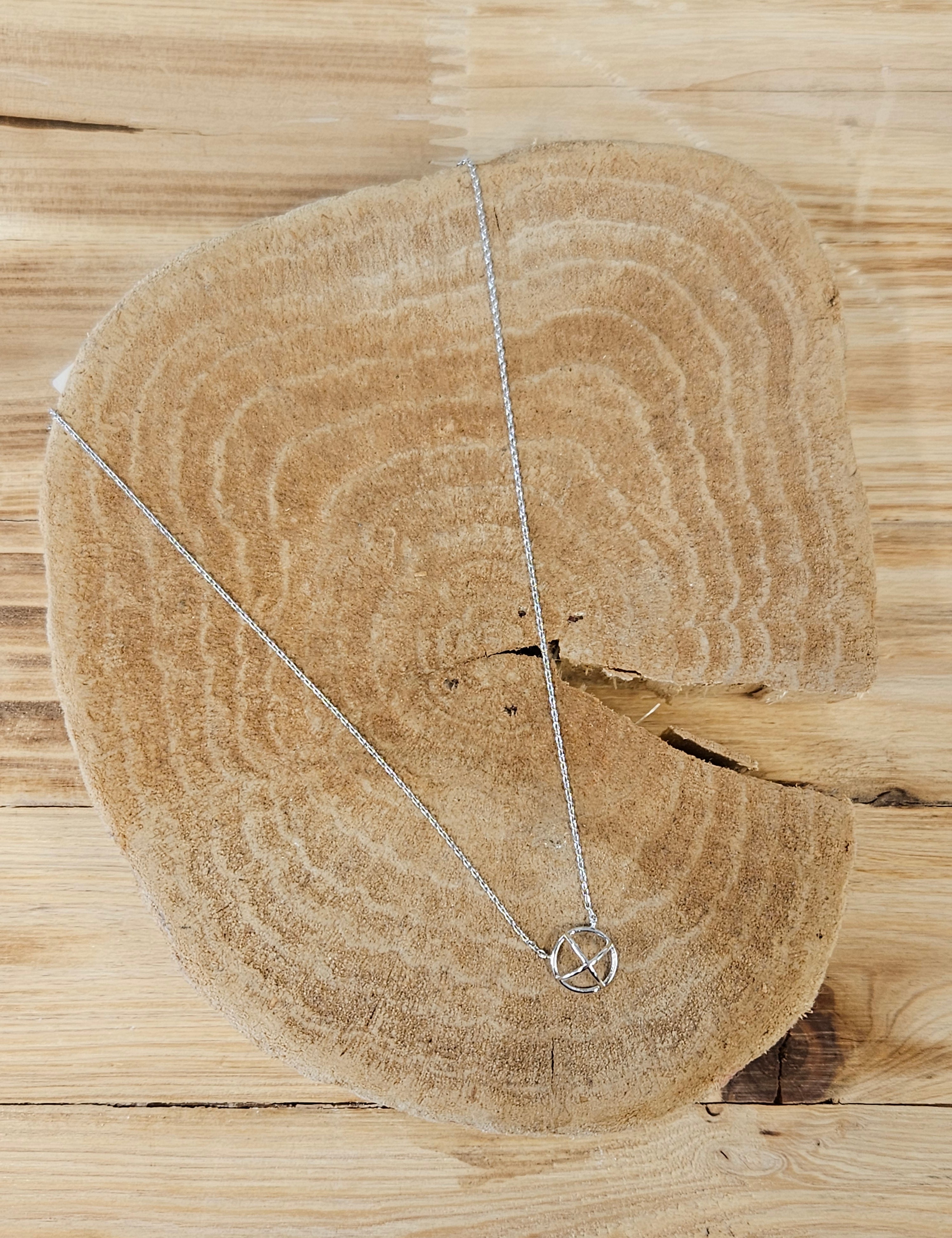 Silver Circle Cross Necklace Jewelry- Necklace FAME ACCESSORIES