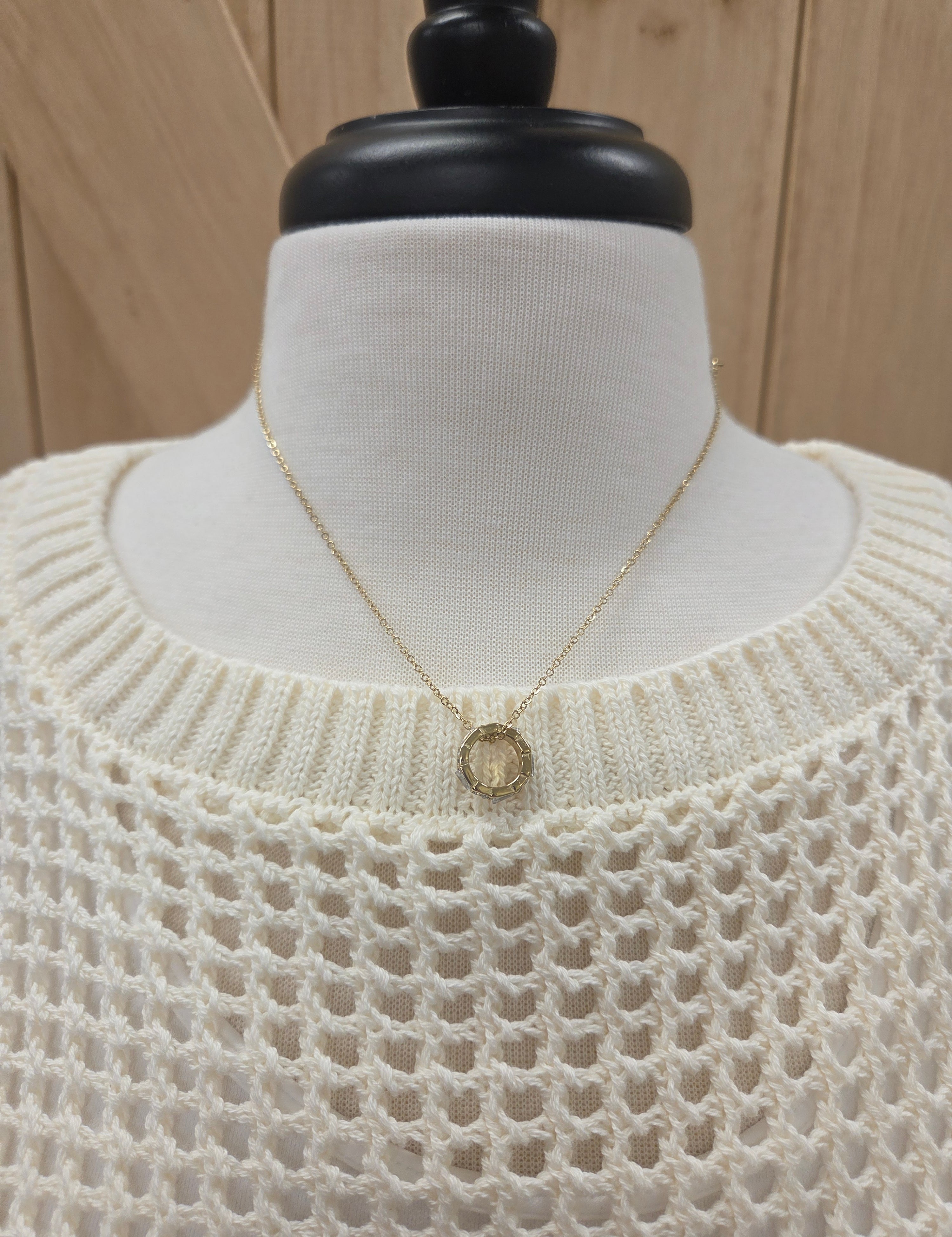 Luxe Gold Open Circle Necklace Jewelry- Necklace PANACHE