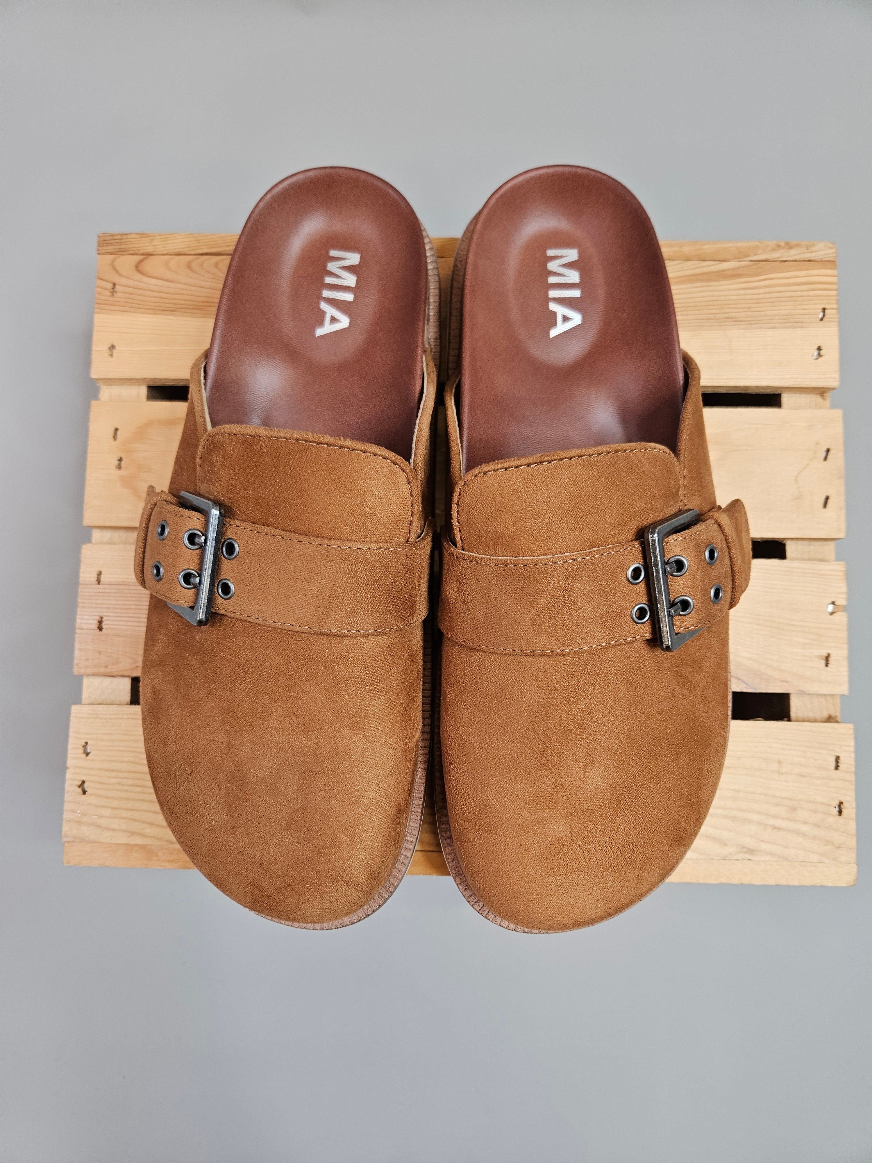Zamira Chestnut Clogs Shoes - Mules MIA