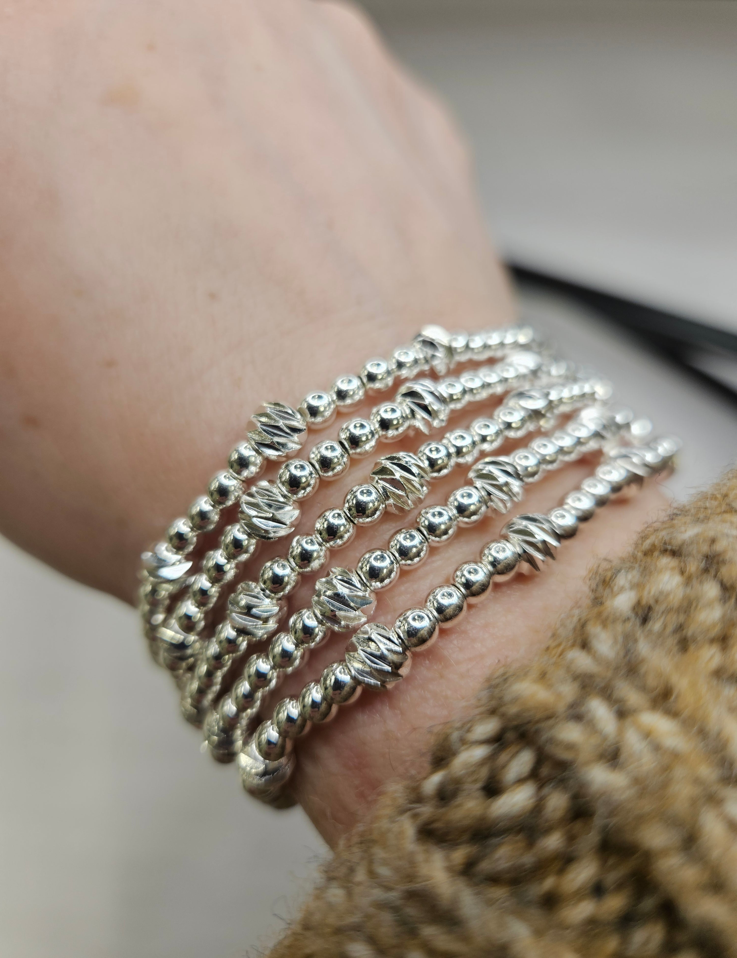 Water Resistant Set of 5 Silver Beaded Bracelet Jewelry- Bracelet WHAT'S HOT