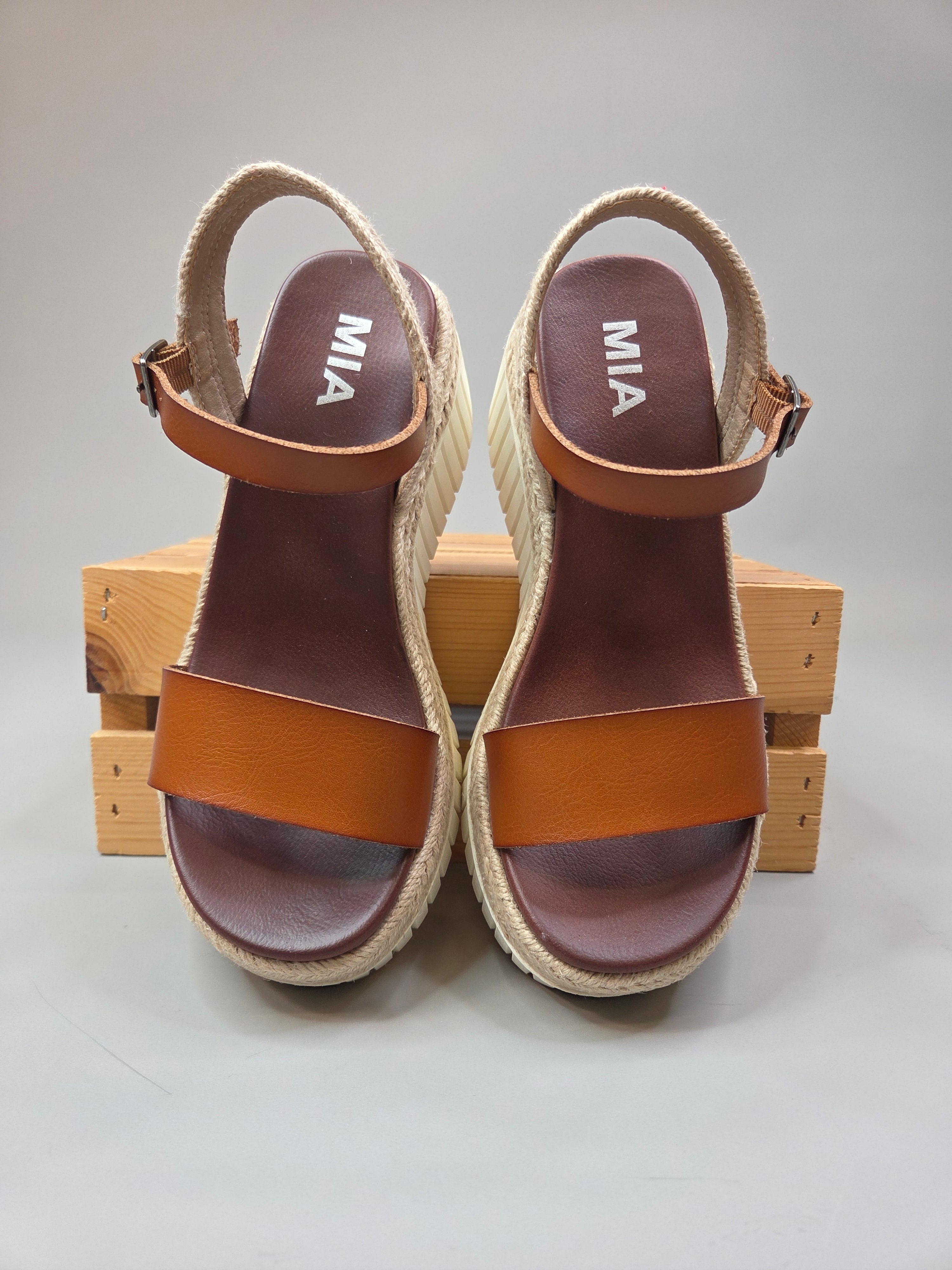 Tan Bronze Yanis Sandal Shoes- Sandals MIA