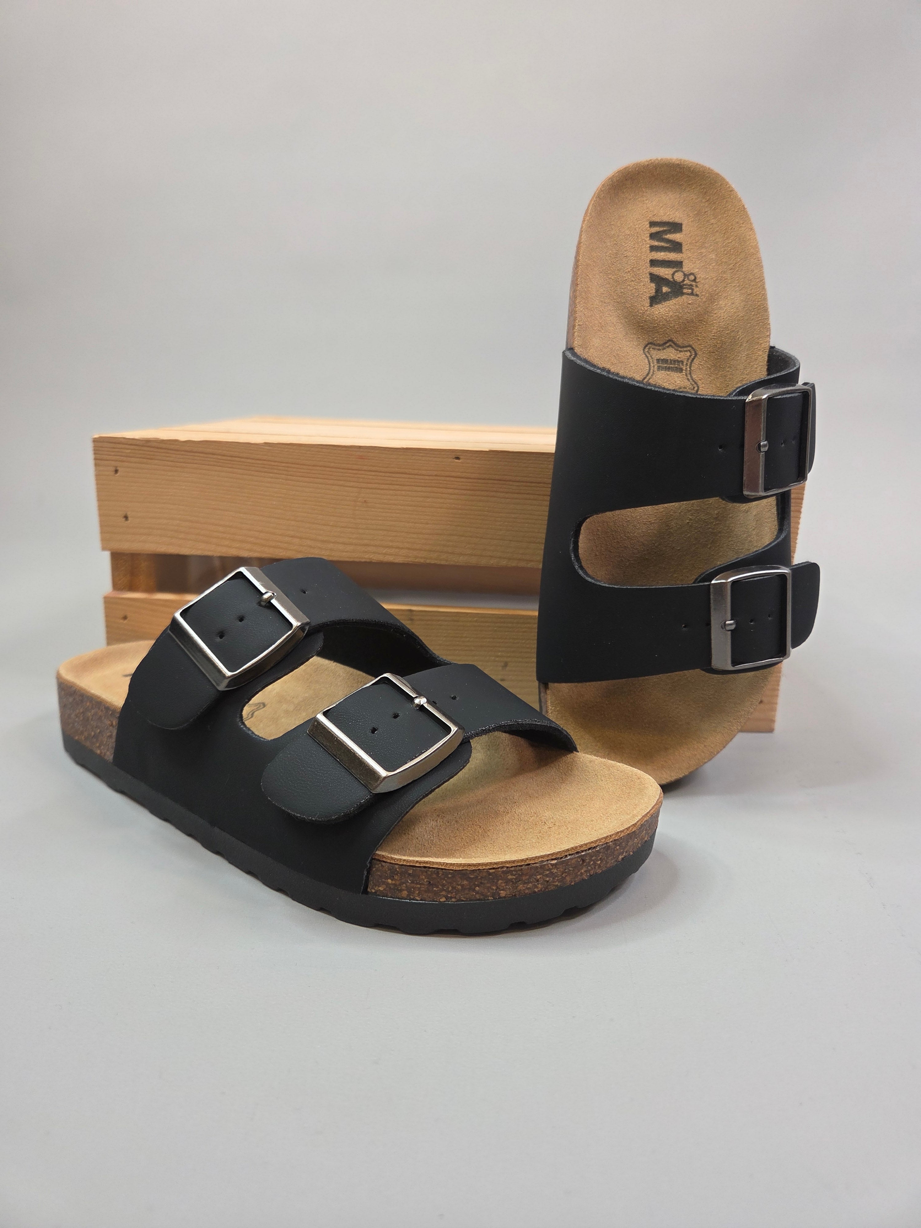 Black Ninah Sandals Shoes- Sandals MIA