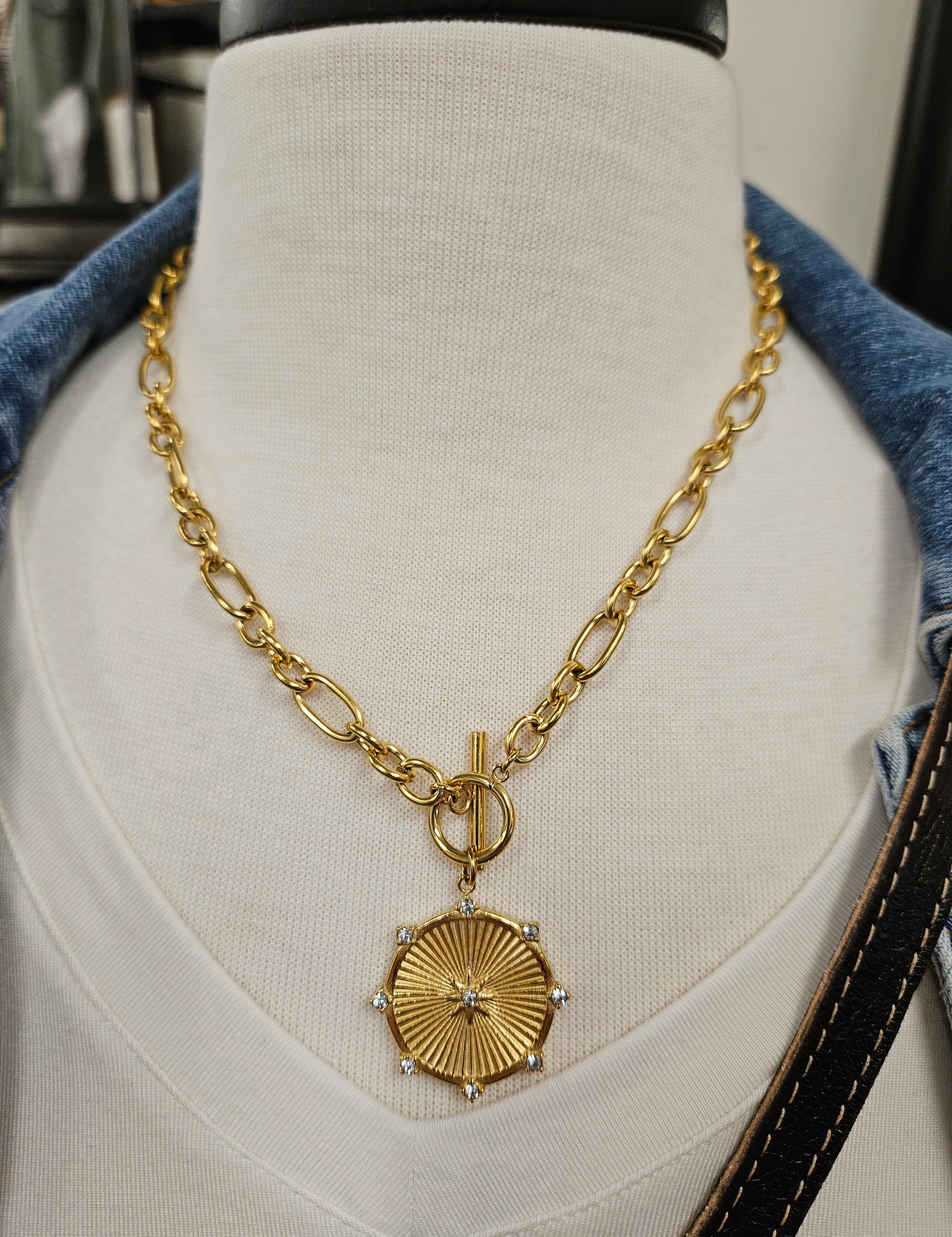 Gold Sunburst Diamond Necklace Jewelry- Necklace PRETTY SIMPLE WHOLESALE