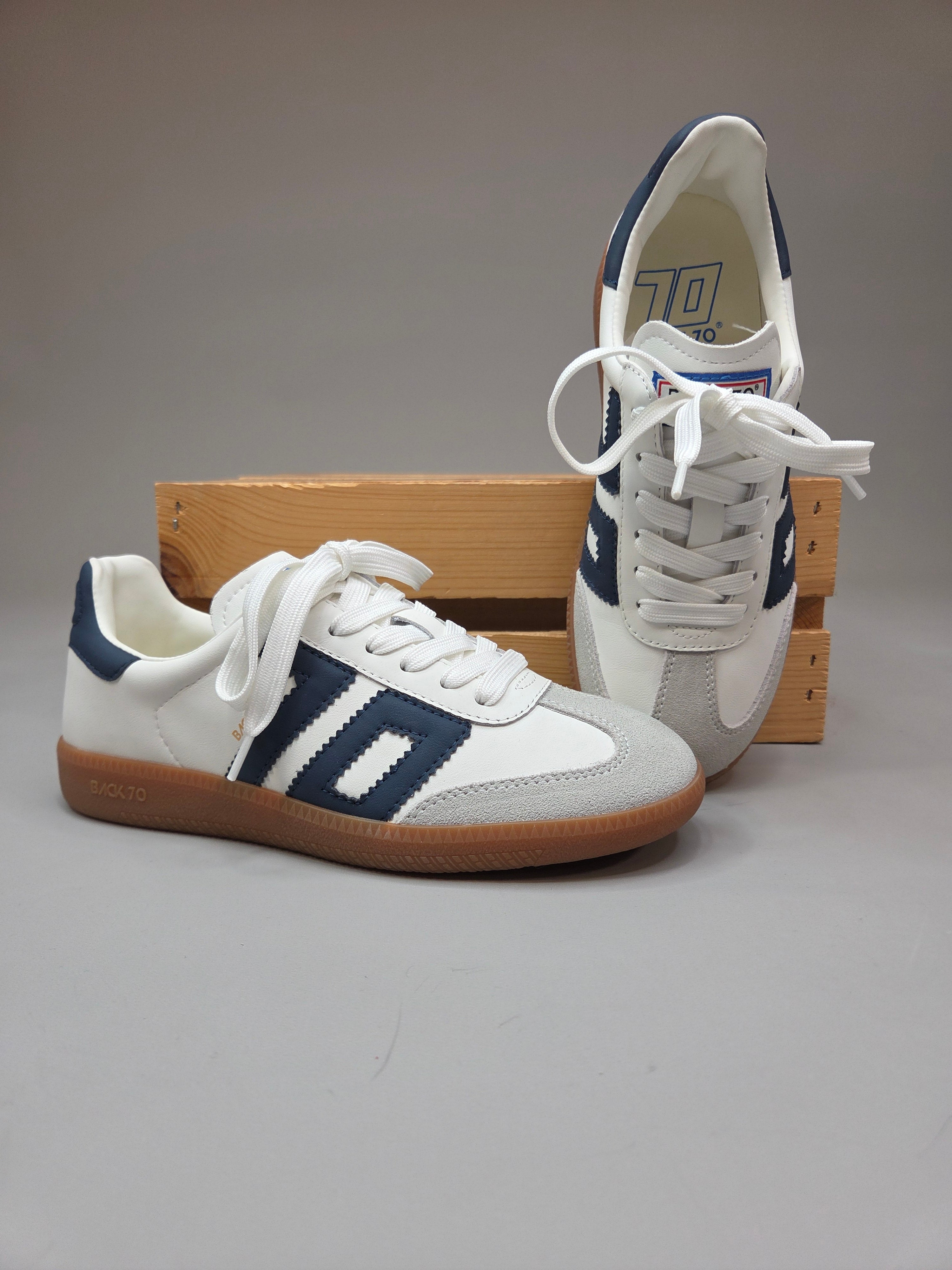 CLOUD Navy Sneaker Shoes - Sneaker Back 70