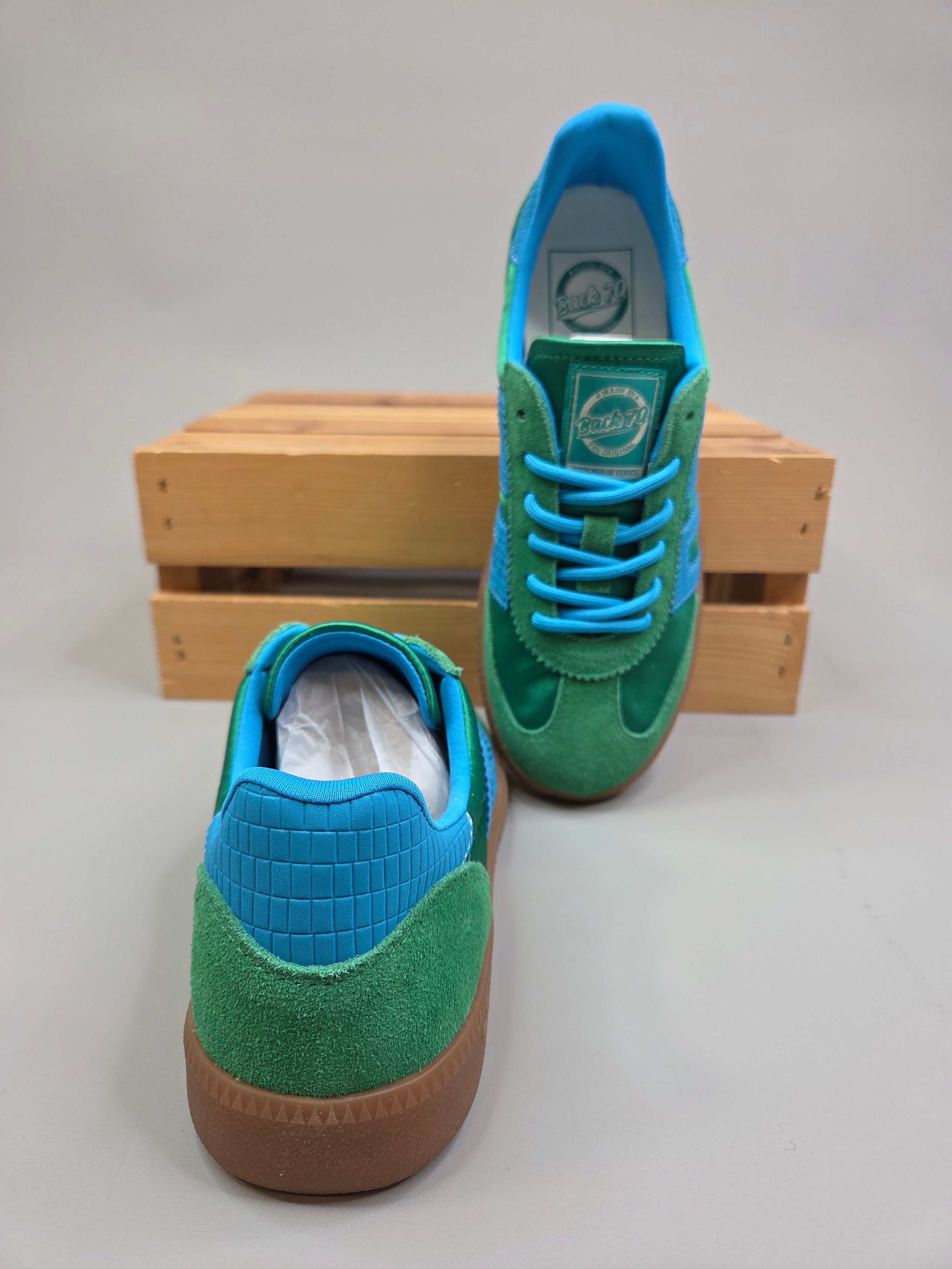 Ghost- Emerald Sneaker Shoes - Sneaker Back 70
