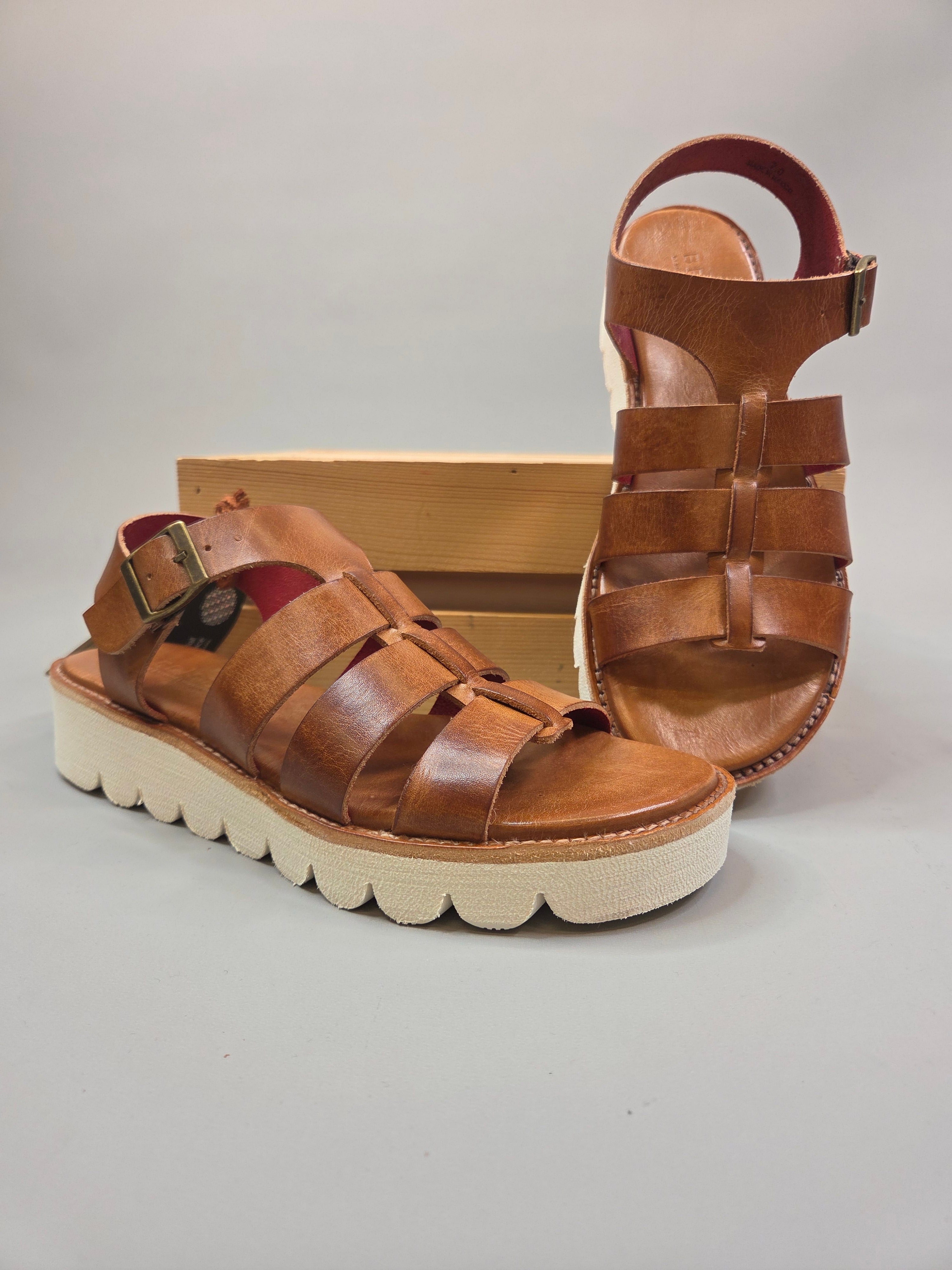 Perfect Tan Rustic Shoes- Sandals BED STU