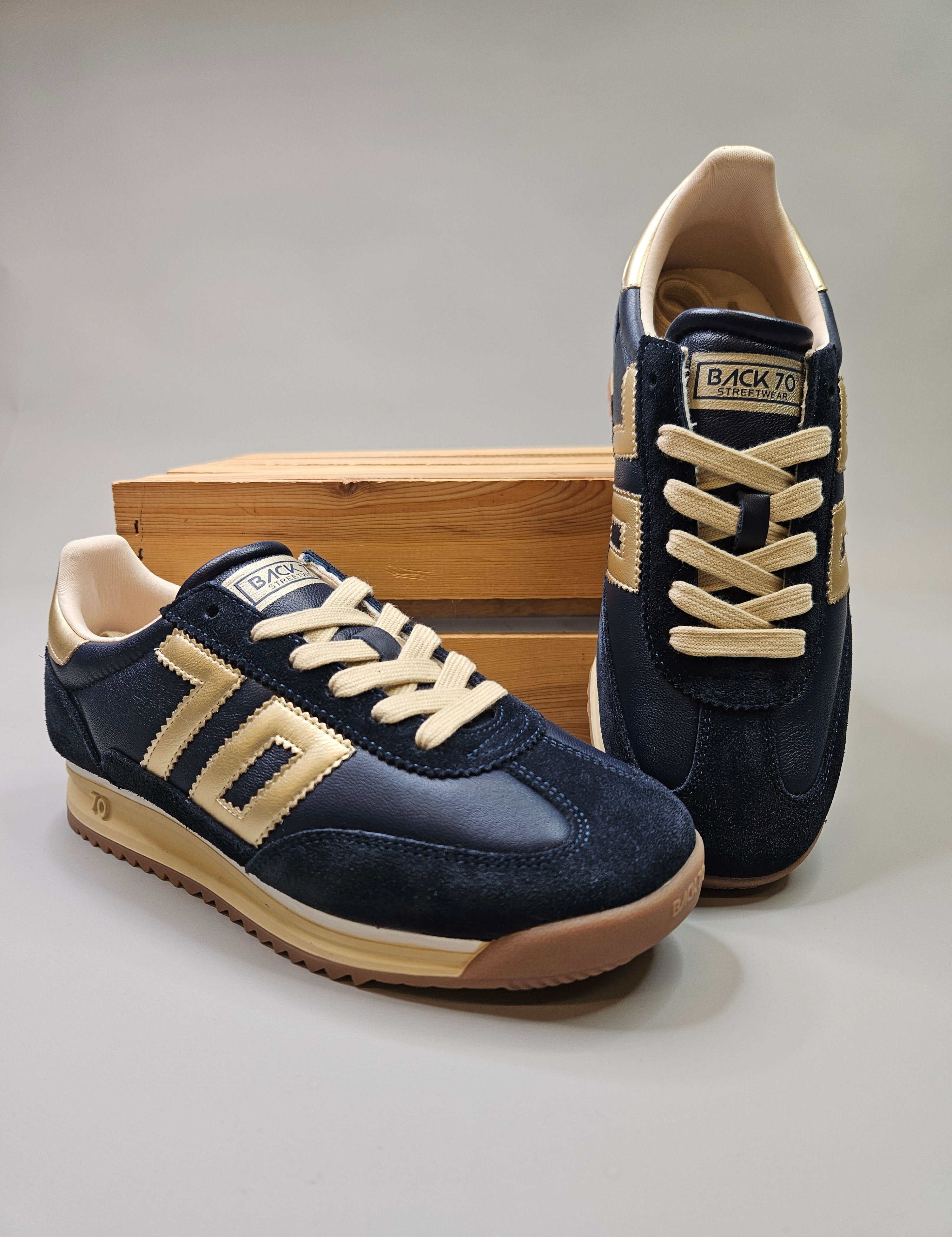 Jogger- Navy Gold Sneaker Shoes - Sneaker Back 70