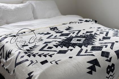Cozy Blanket (3 styles) Home - Blanket THE CLASSY CLOTH Aztec