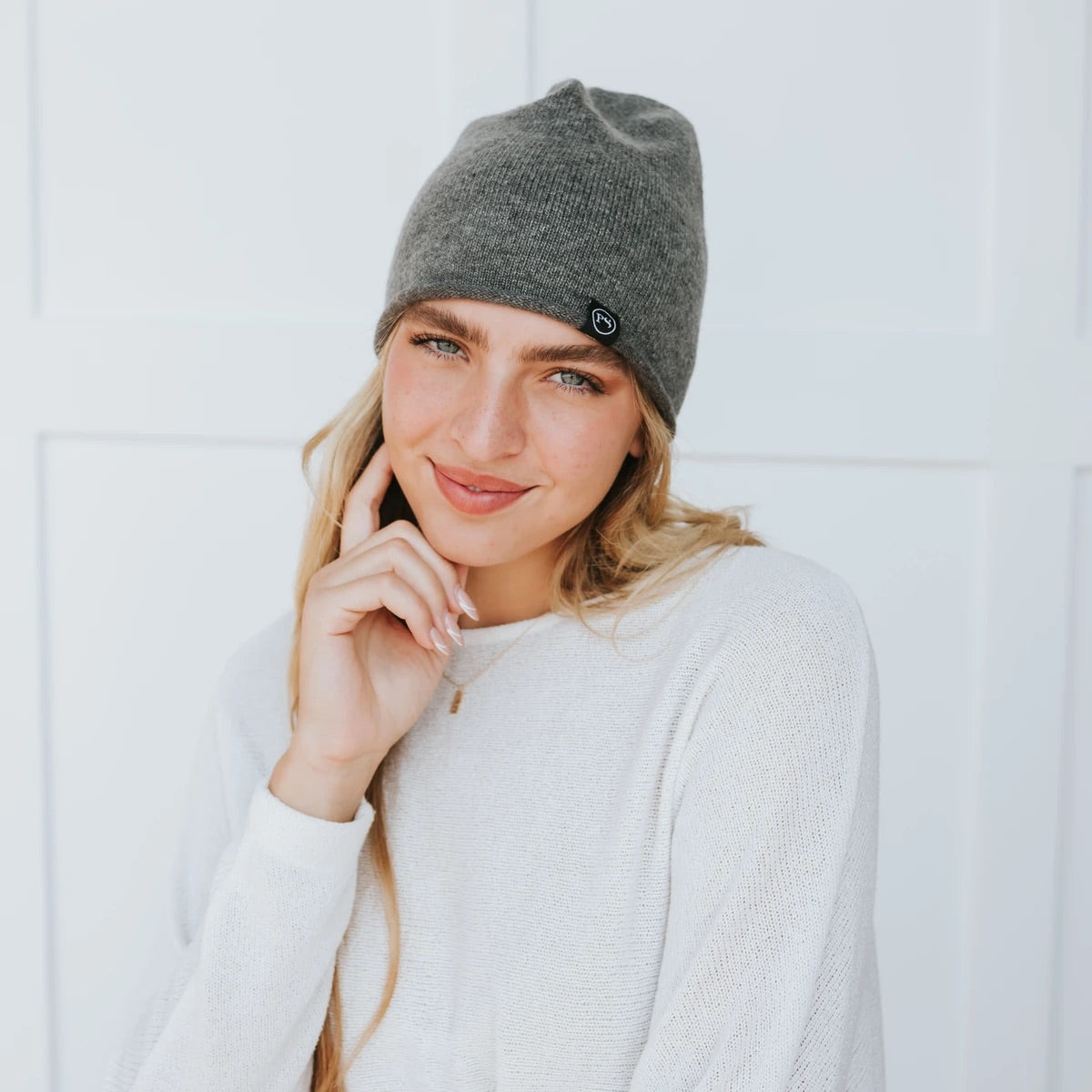 Rolled Edge Cashmere Beanie